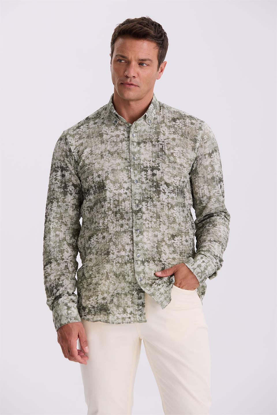 Collar Comfort Fit Shirt With Green Pattern Button