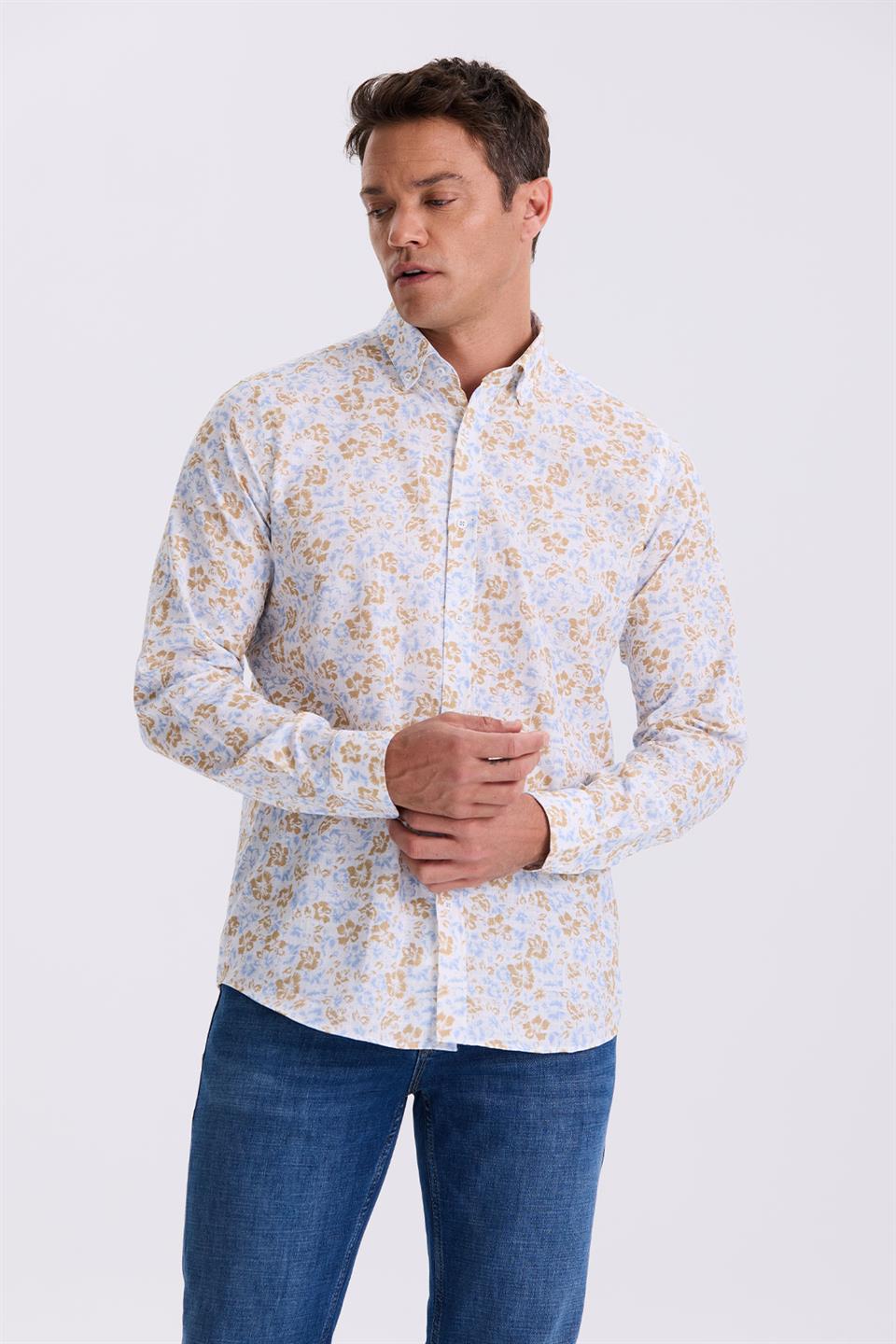Comfort Fit Shirt With Blue Flower Collar And Button