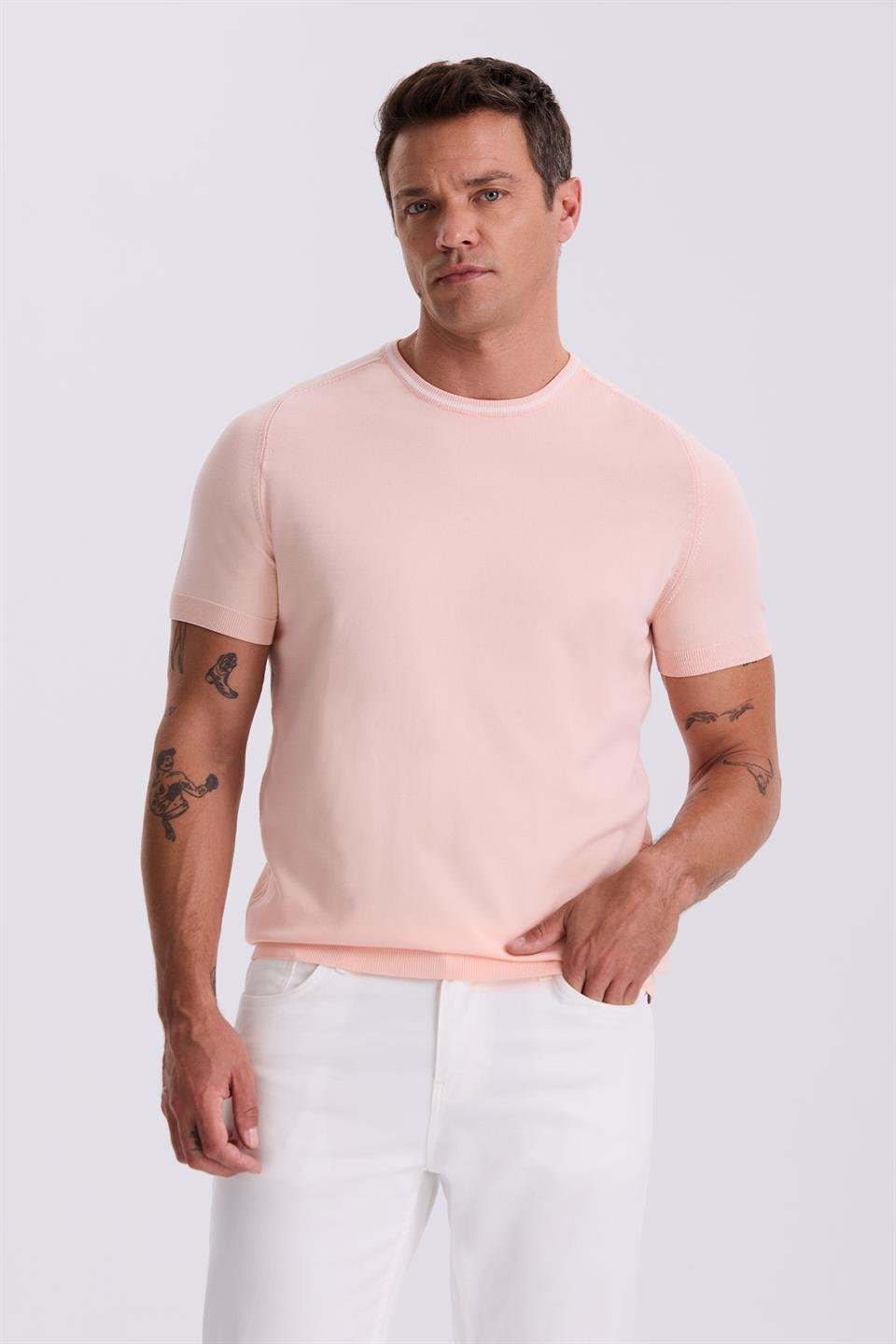 Pink Slim Fit Knitted Round Collar T Shirt