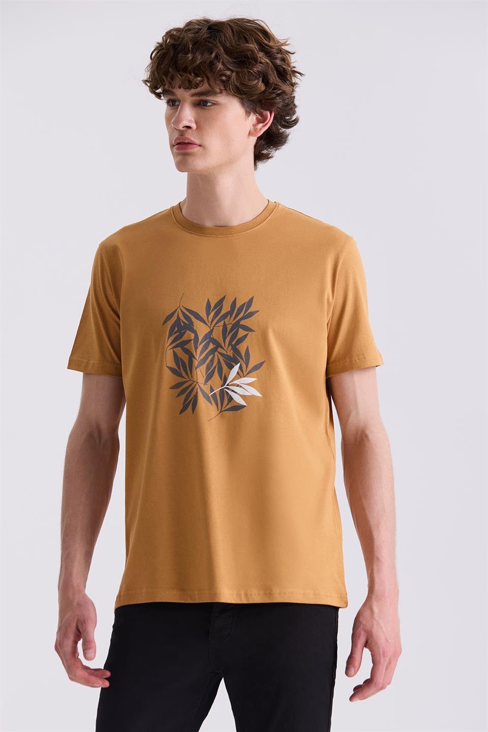 Mustard Slim Fit Round Collar T Shirt.