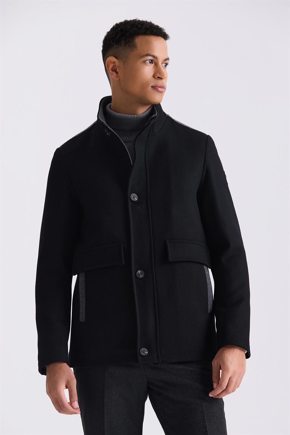 Black Regular Fit Judge Collar Sports Jacket With Wool