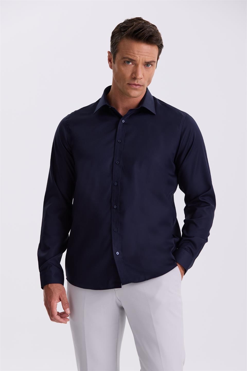 Navy Comfort Fit 100% Cotton Non-Iron Shirt That Dosen