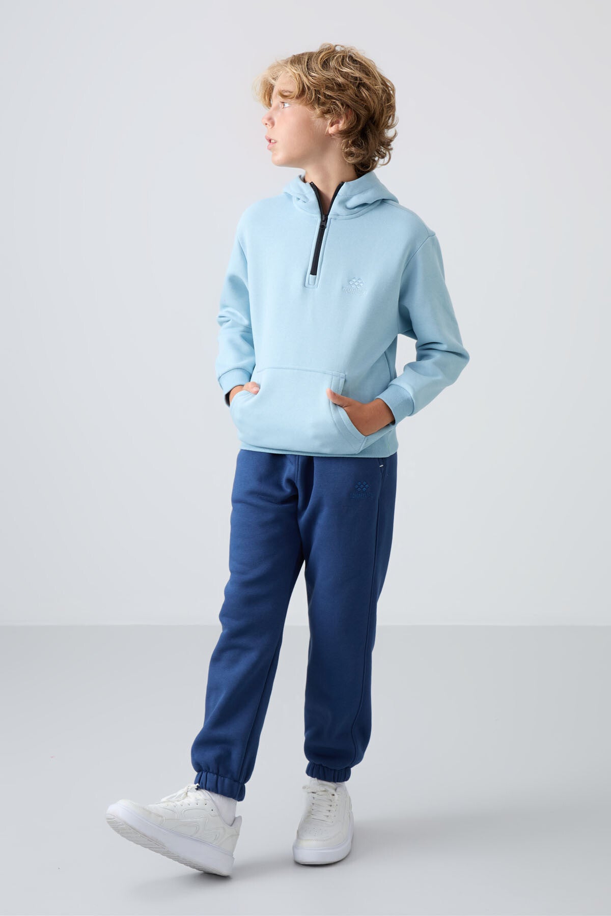 Light Blue Cotton Thick Fleece-Lined Soft Textured Standard Fit Embroidered Boys' Sweatshirt - 11244