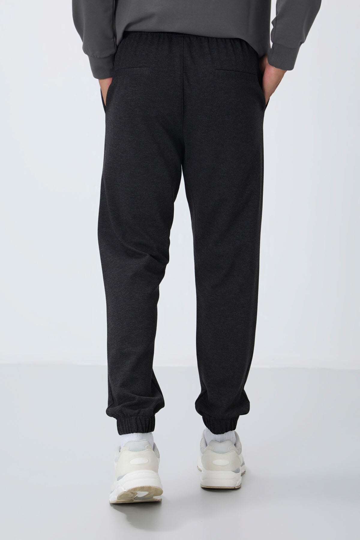 Anthracite Melange Textured Surface Standard Fit Men's Tracksuit Bottom - 82156