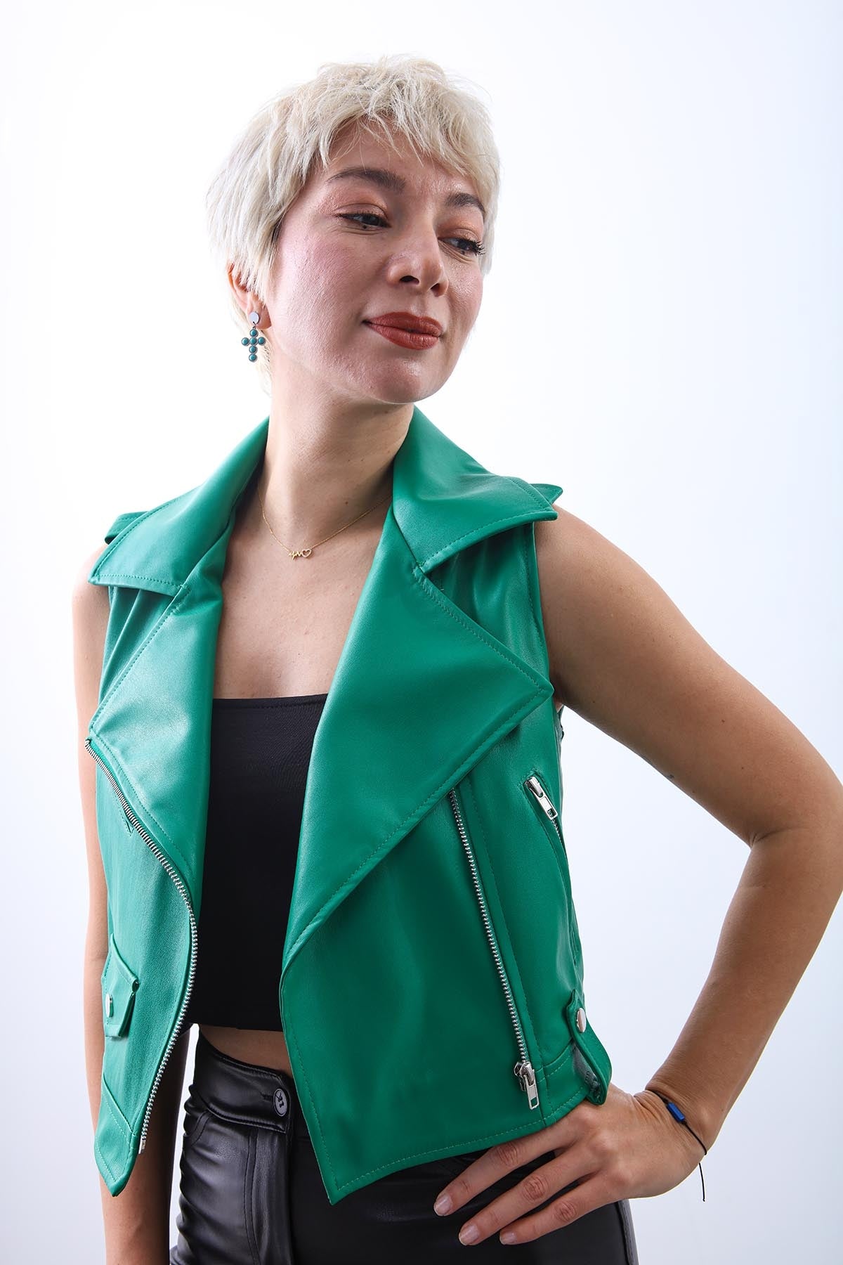 ZIPPERED LEATHER VEST