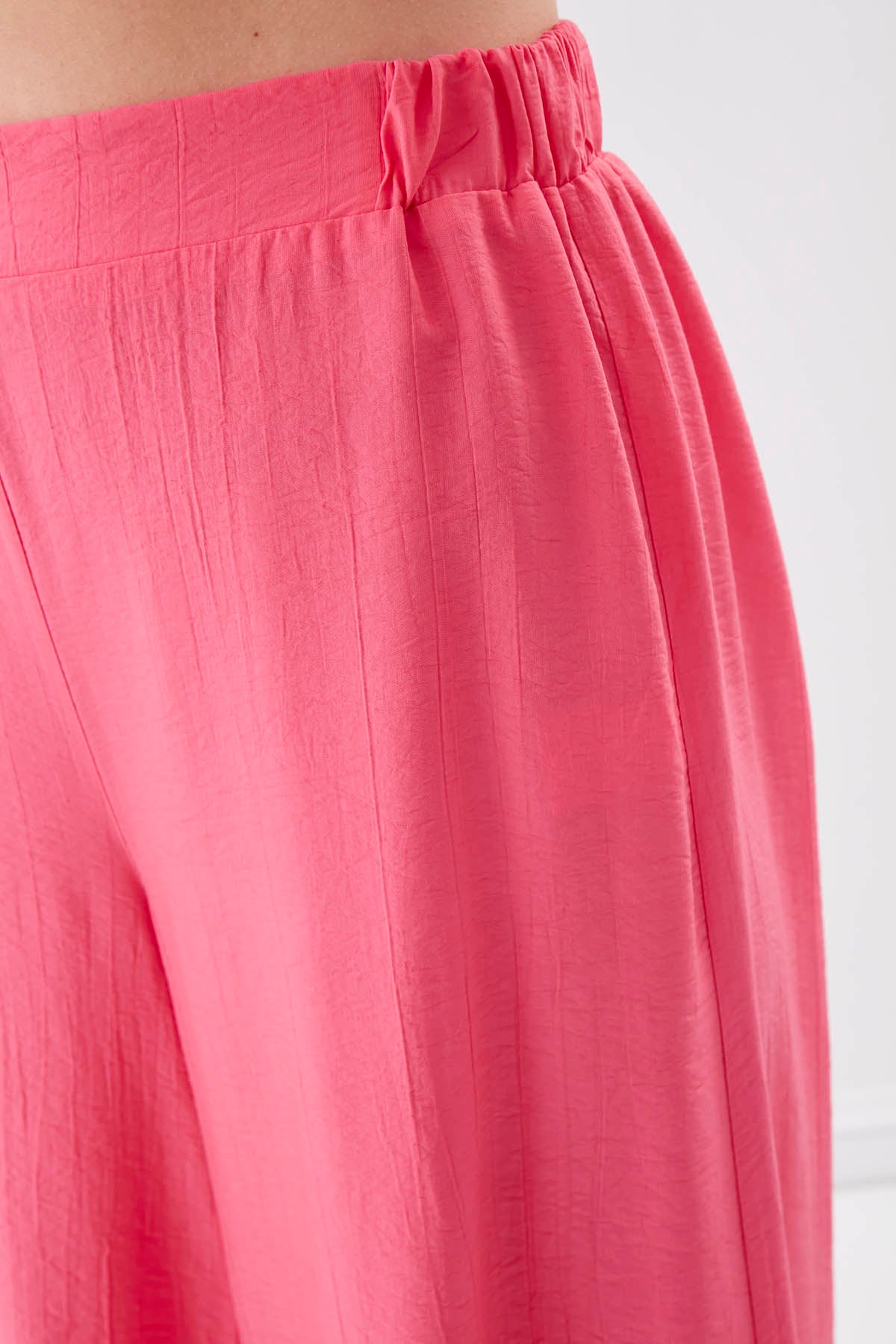 TROUSERS WITH ELASTANE WAIST