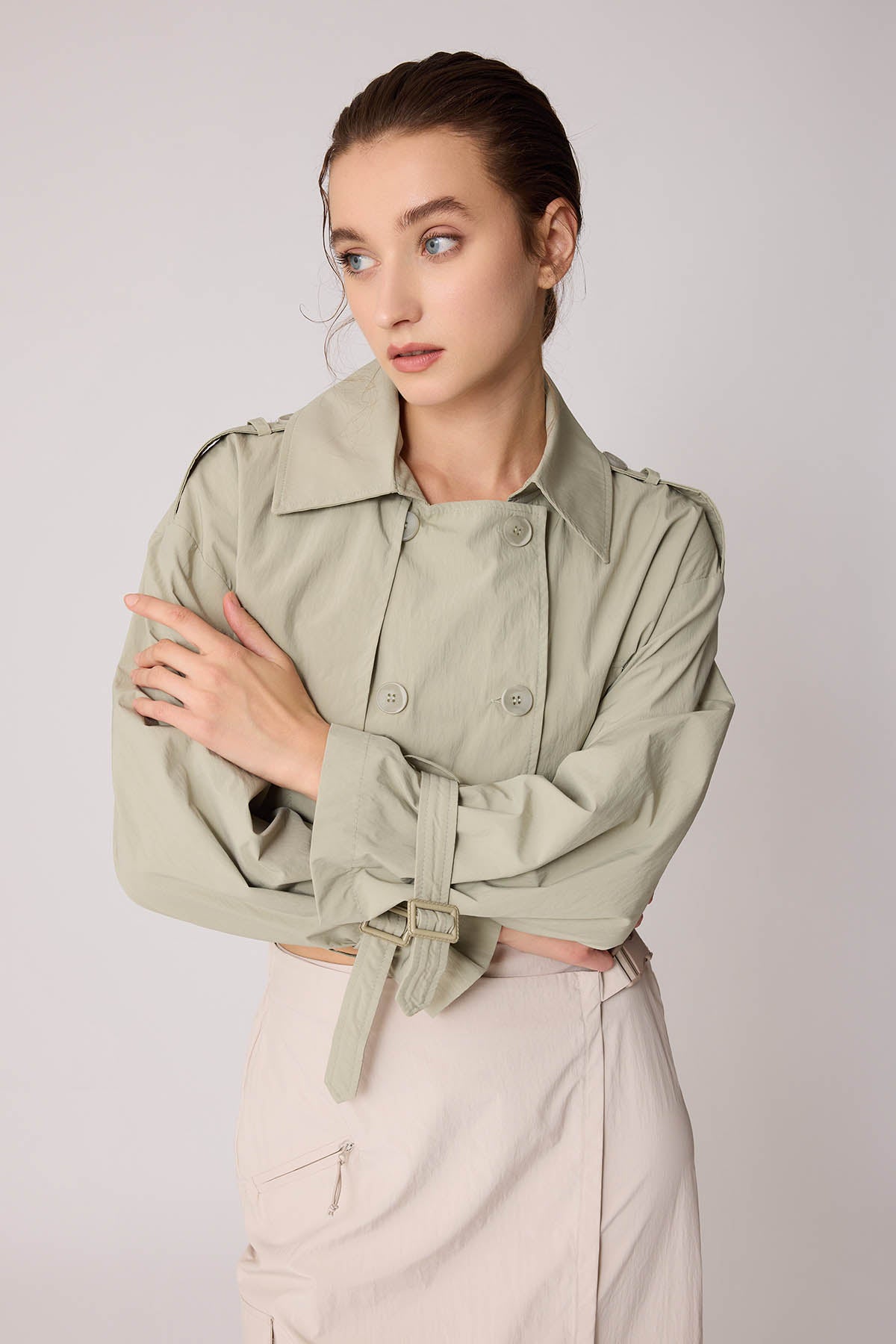 CROP TRENCH COAT WITH LINED FRONT BUTTON