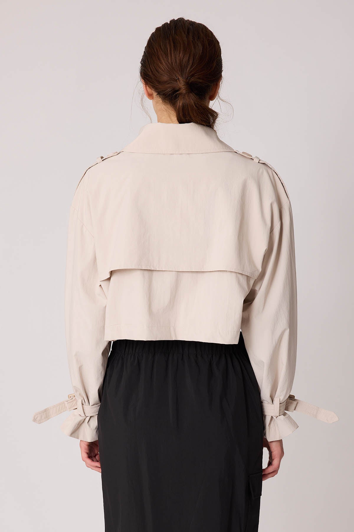CROP TRENCH COAT WITH LINED FRONT BUTTON