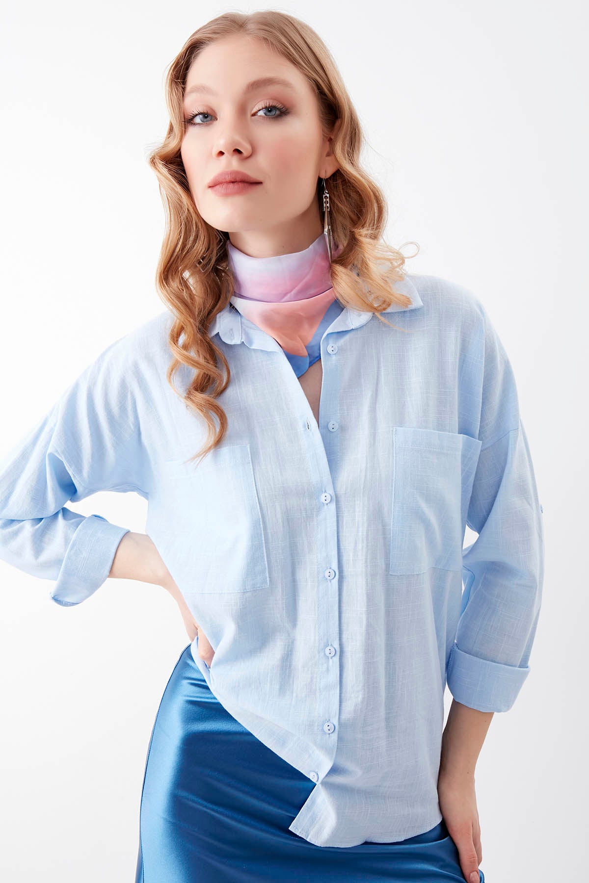 BASIC COMFY FRONT POCKET SHIRT
