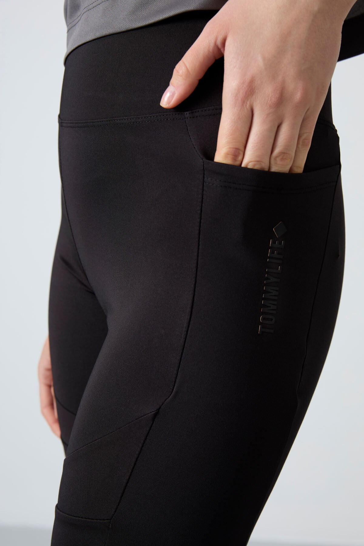 Black Polyester Flexible Standard Fit Performance Women's Biker Tights - 91012