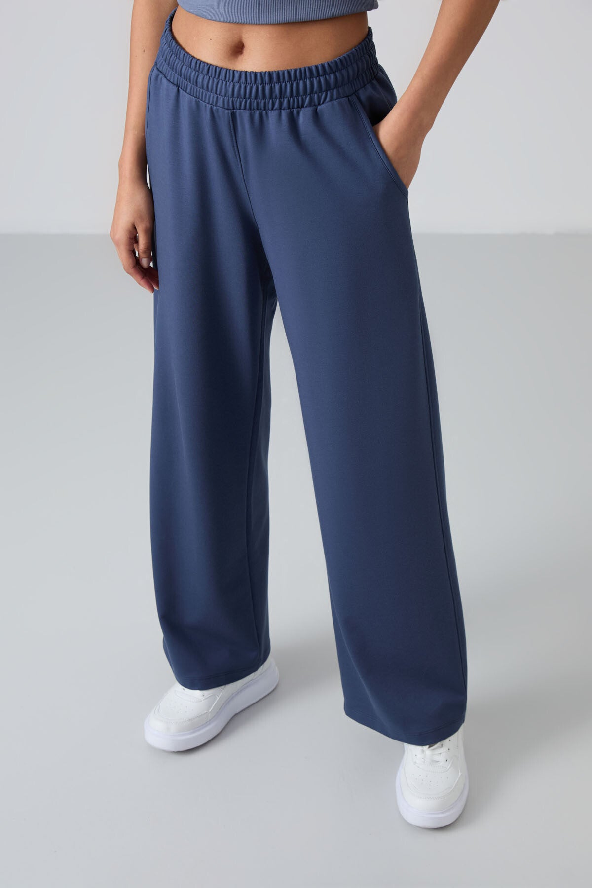 High Waist Comfort Fit Wide Leg Women's Tracksuit Bottom - 94567
