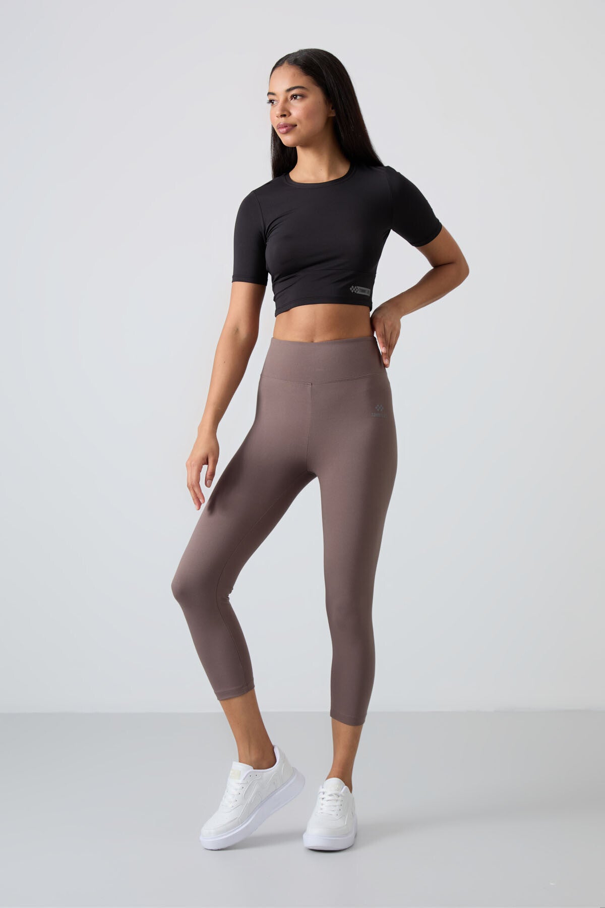 Brown High Waist Slim Fit Narrow Leg Women's Capri Tights - 93097