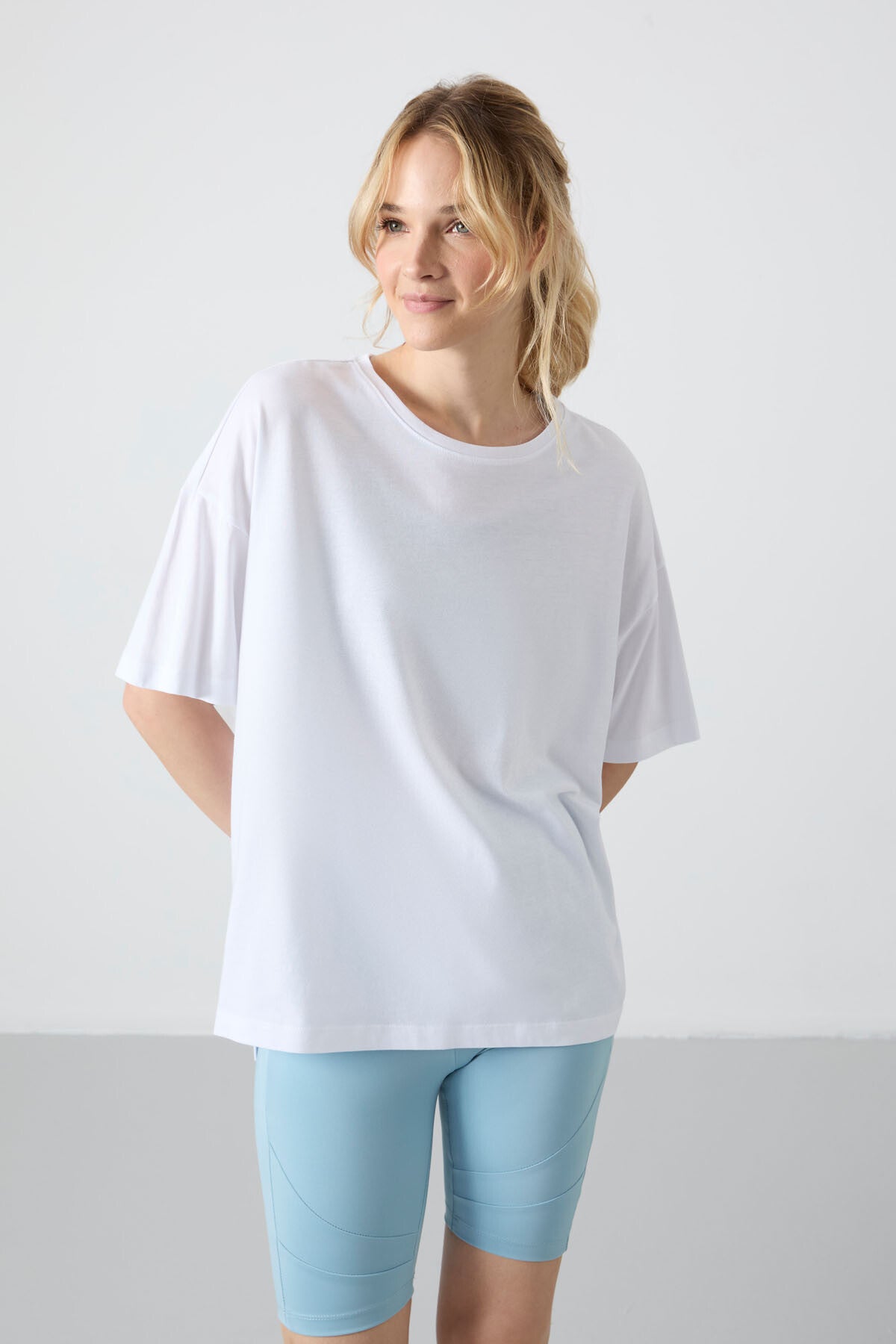 White Jersey Modal Soft Touch Oversize Fit Basic Women's T-Shirt - 97285