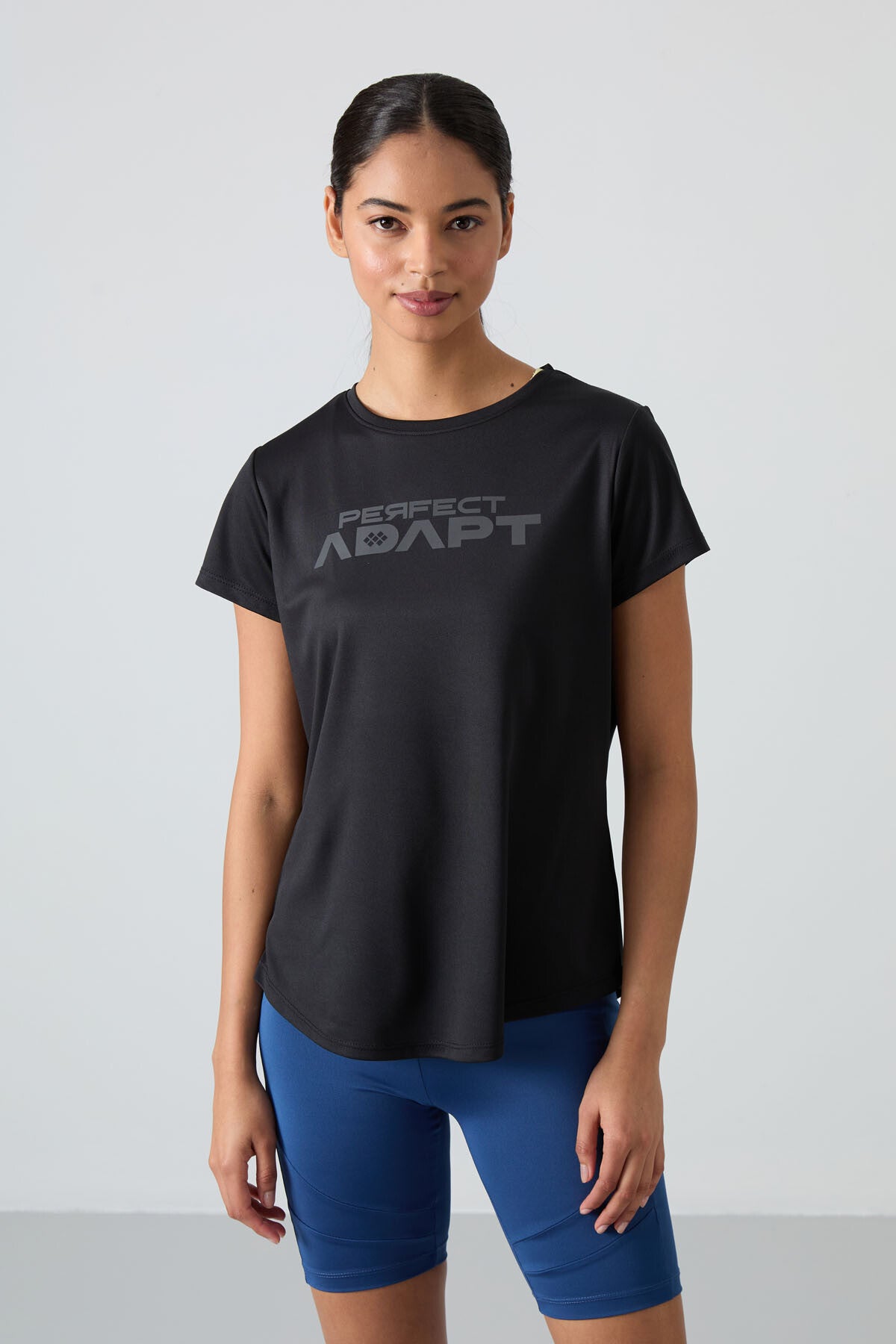 Black Polyester Breathable Textured Thin Flexible Standard Fit Performance Women's T-Shirt - 97283