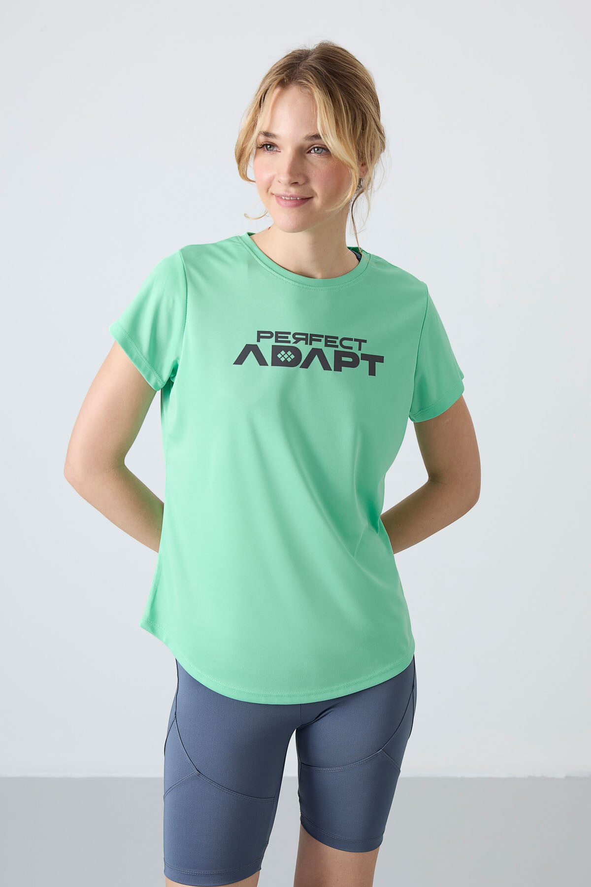 Forest Green Polyester Breathable Textured Thin Flexible Standard Fit Performance Women's T-Shirt - 97283