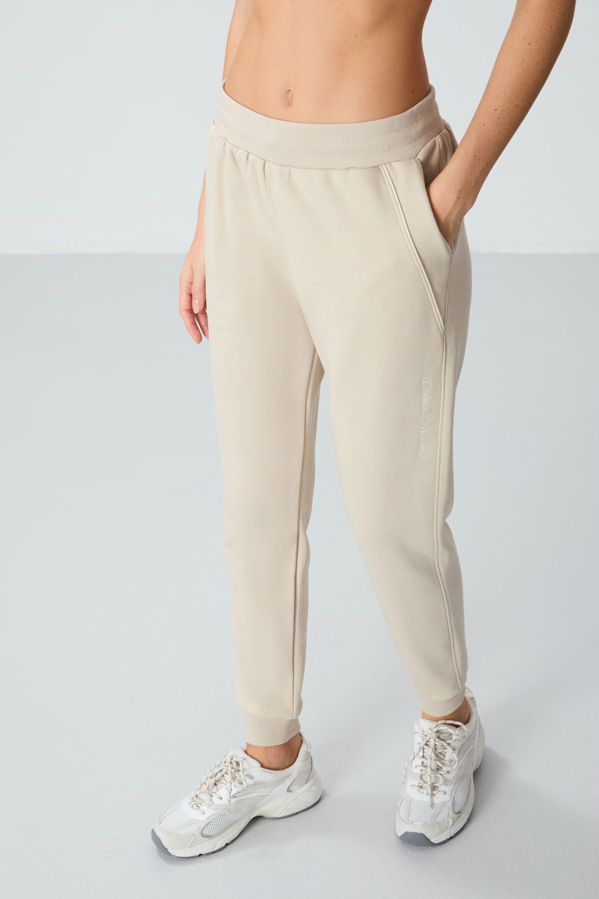 Compact Beige Cotton Thick Smooth Textured Standard Fit Women's Tracksuit Bottom - 94660