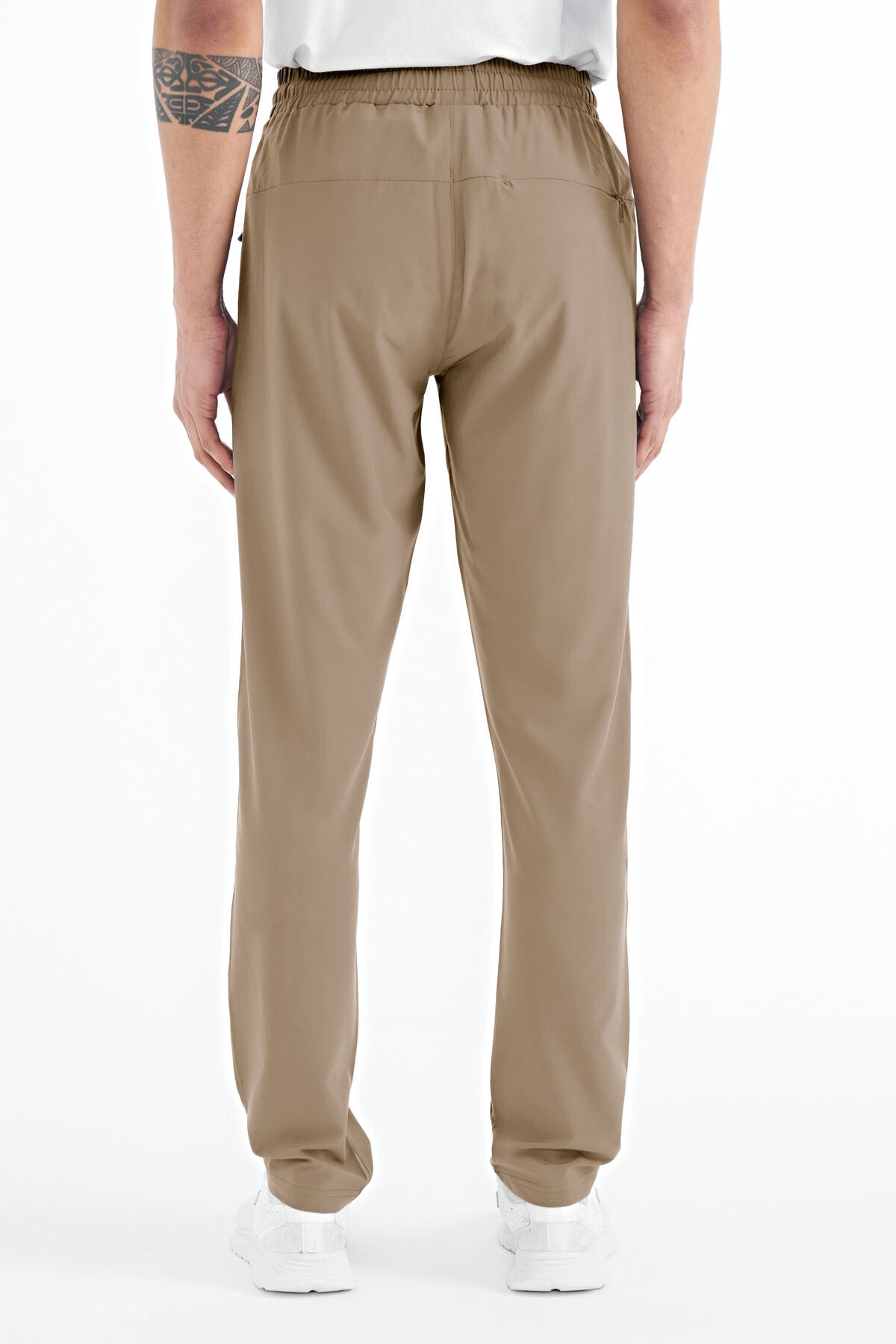 Men's Zip-Up Three-Pocket Standard Fit Classic Hem Tracksuit Bottom - 84768