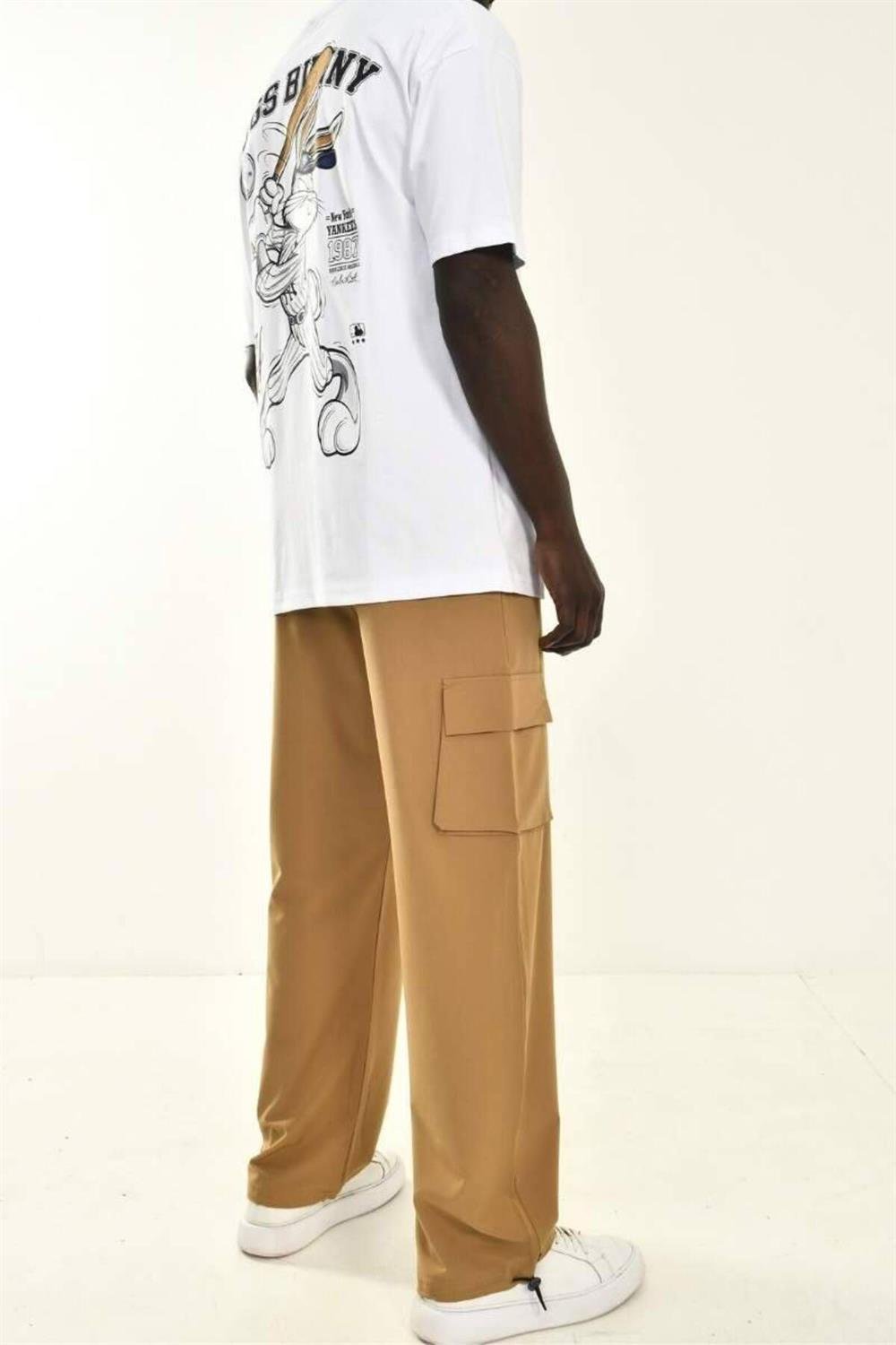 Cargo Pocketed Baggy Fit Trousers