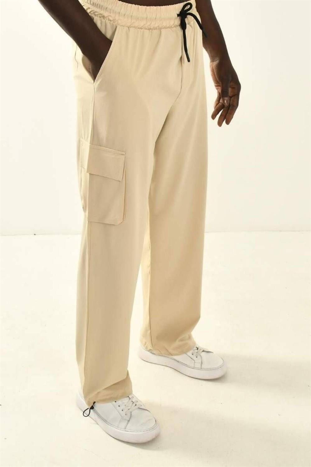 Cargo Pocketed Baggy Fit Trousers