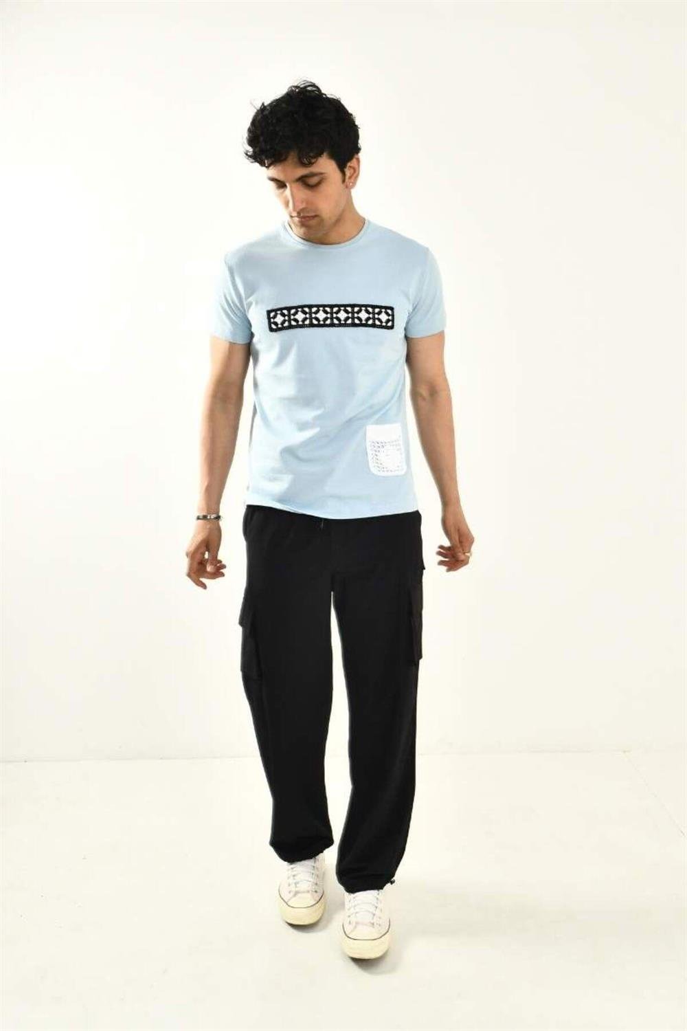Cargo Pocketed Baggy Fit Trousers