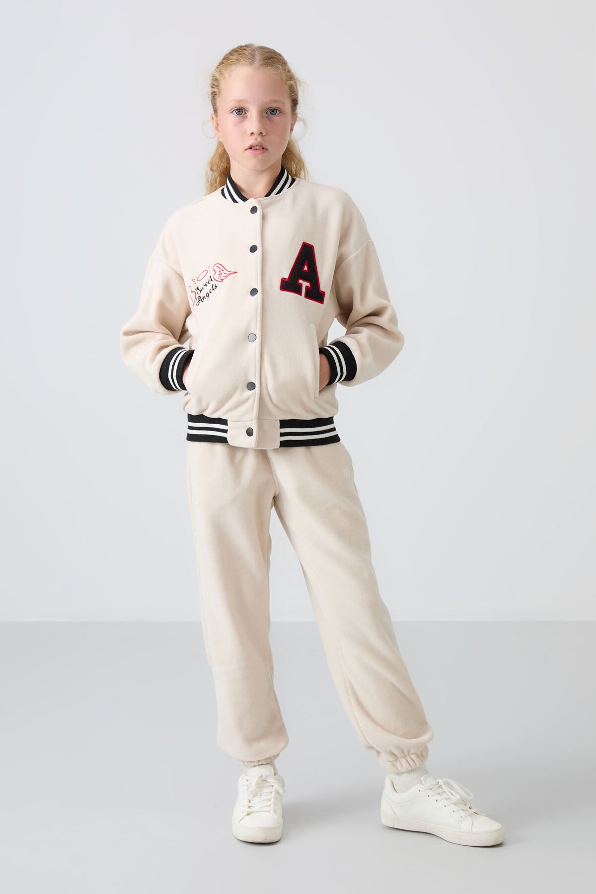 Thick Soft Textured Standard Fit Embroidered Fleece Girls' College Jacket - 75156