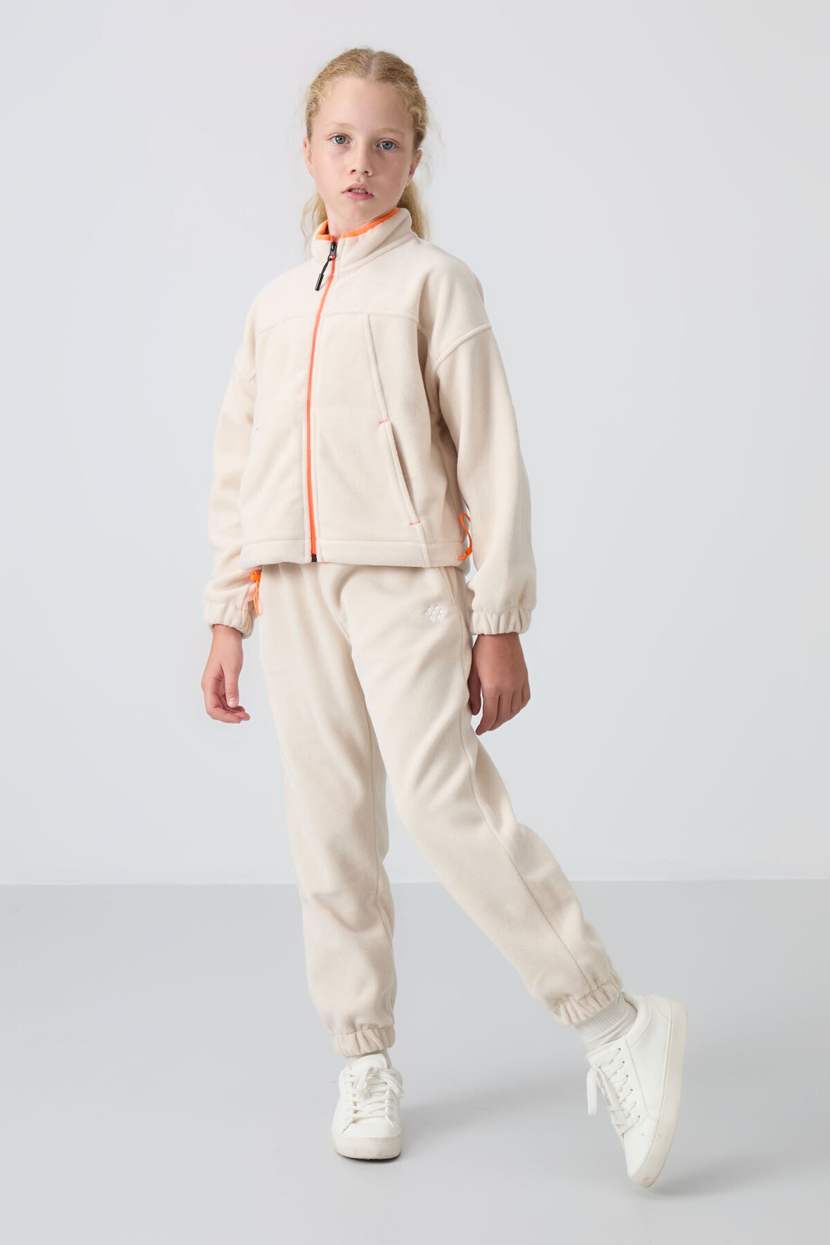Thick, Soft Textured Standard Fit Embroidered Fleece Girls' Tracksuit Bottom - 75155