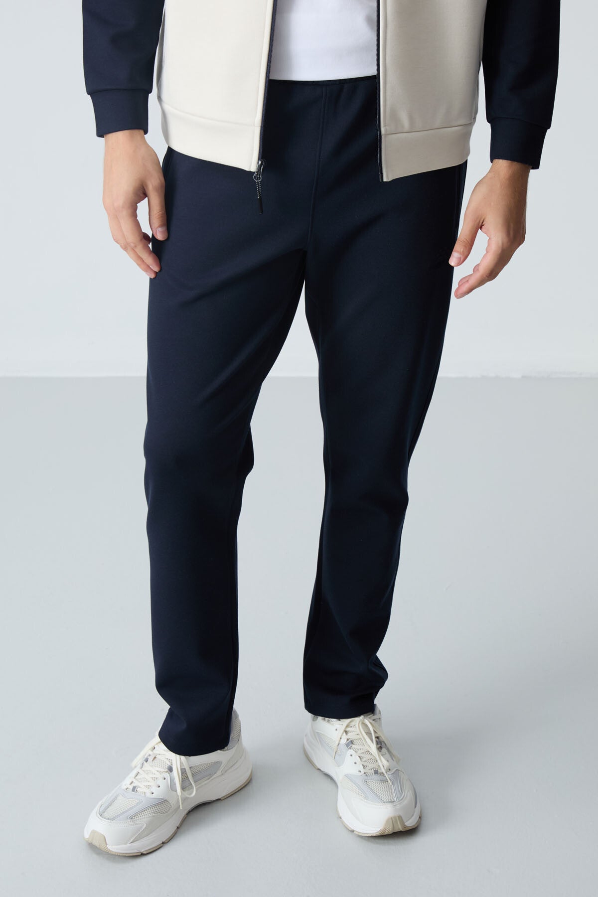 Navy Blue Thick Collar Two-Tone Comfort Fit Classic Hem Men's Tracksuit Set - 85113