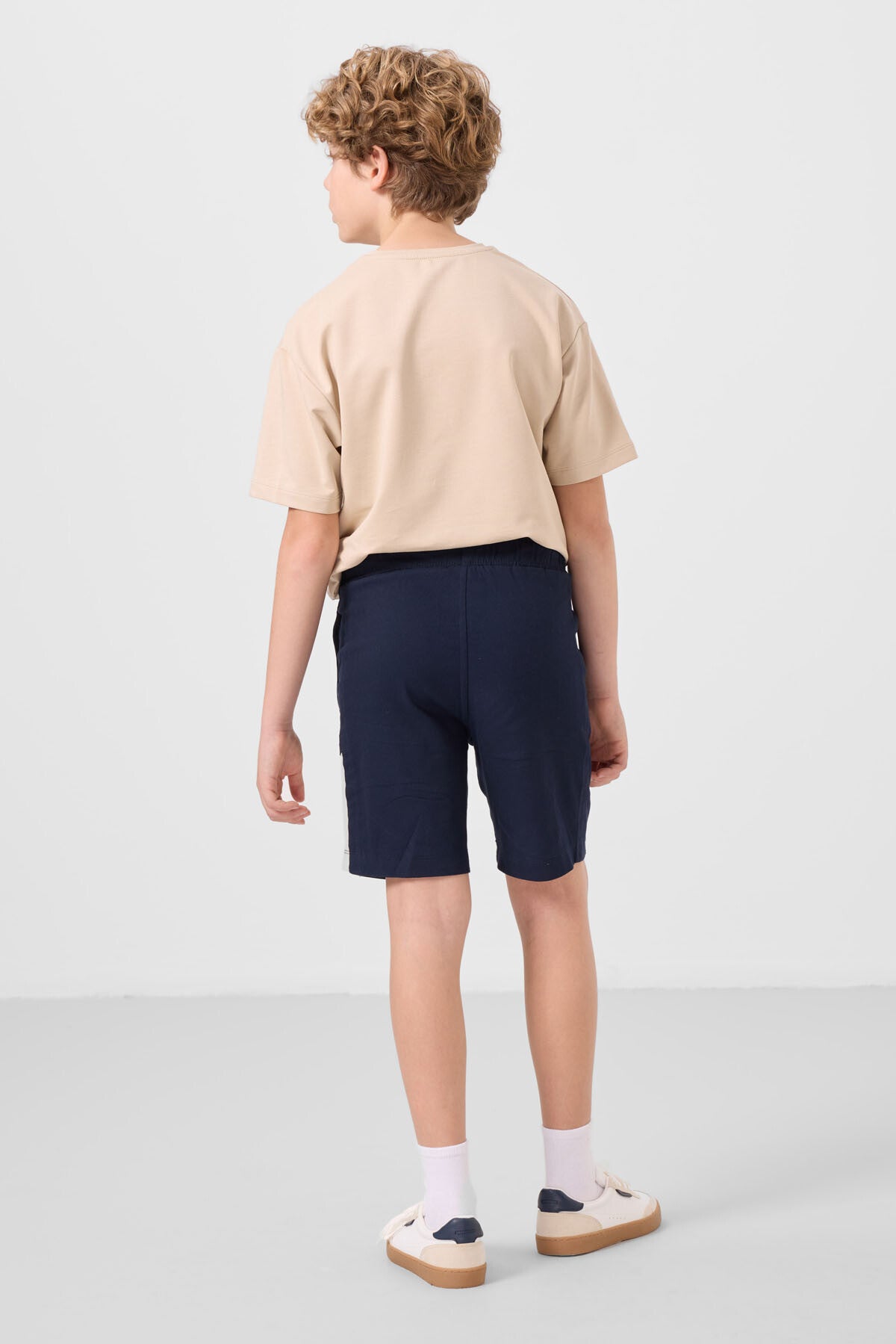 Beige-Navy Cotton Oversize Fit Weaving Lightweight Flexible Chino Boy Shorts Set - 11275