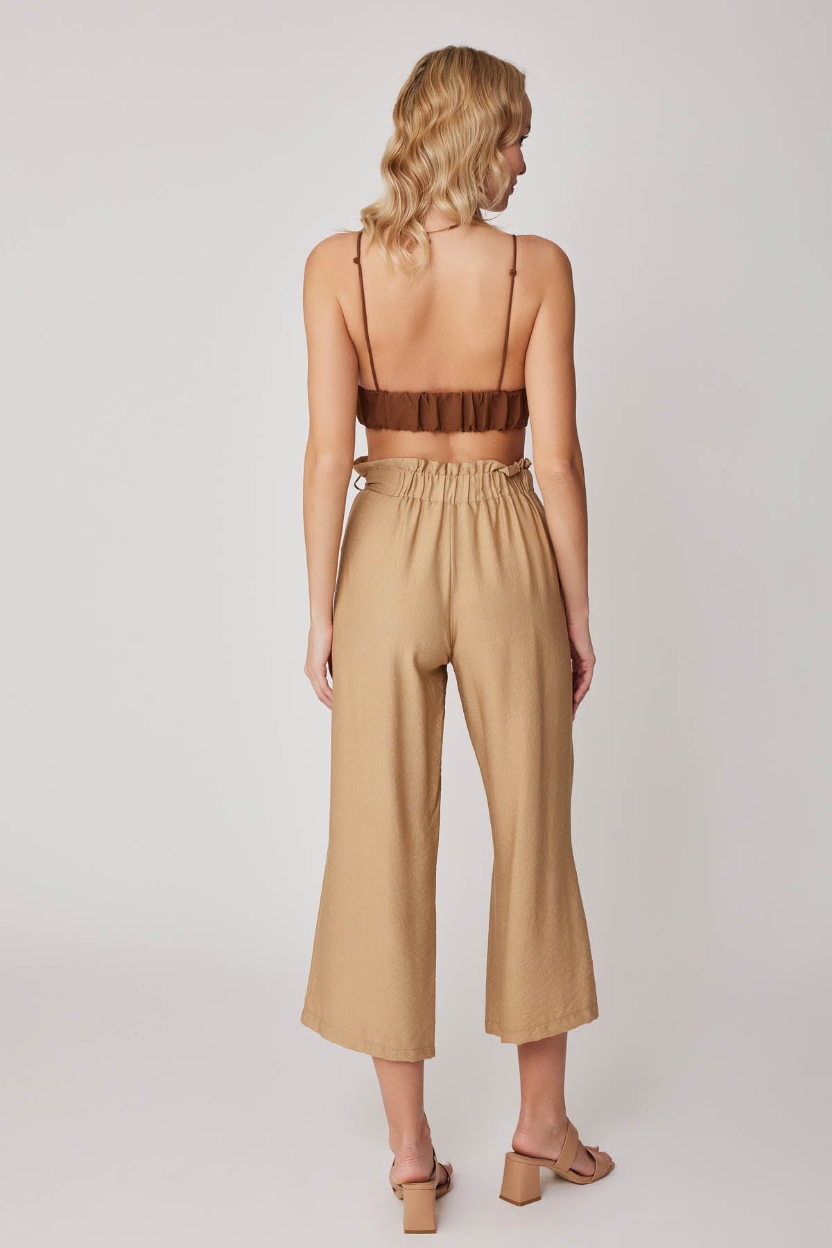 SIDE-BOW BELT WIDE-LEG CROP TROUSERS