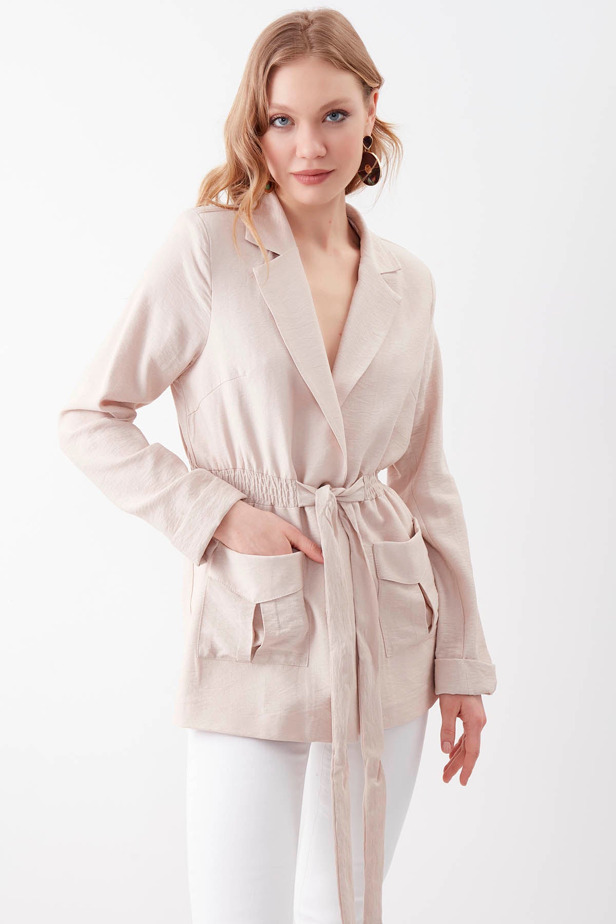 JACKET WITH WAIST TIE