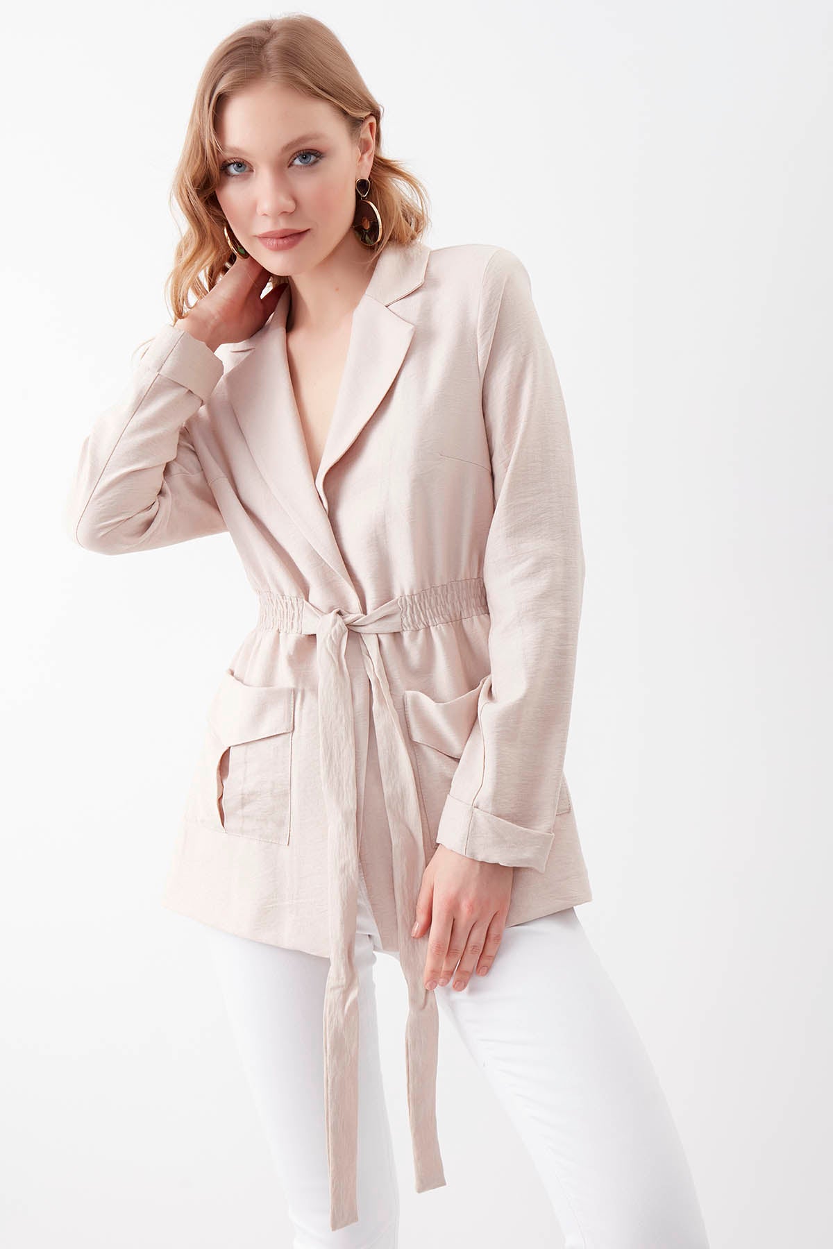 JACKET WITH WAIST TIE