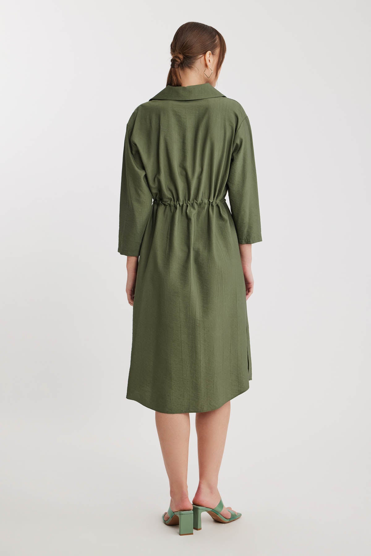 DRESS WITH BELT-BENT CRINKLE BUTTON