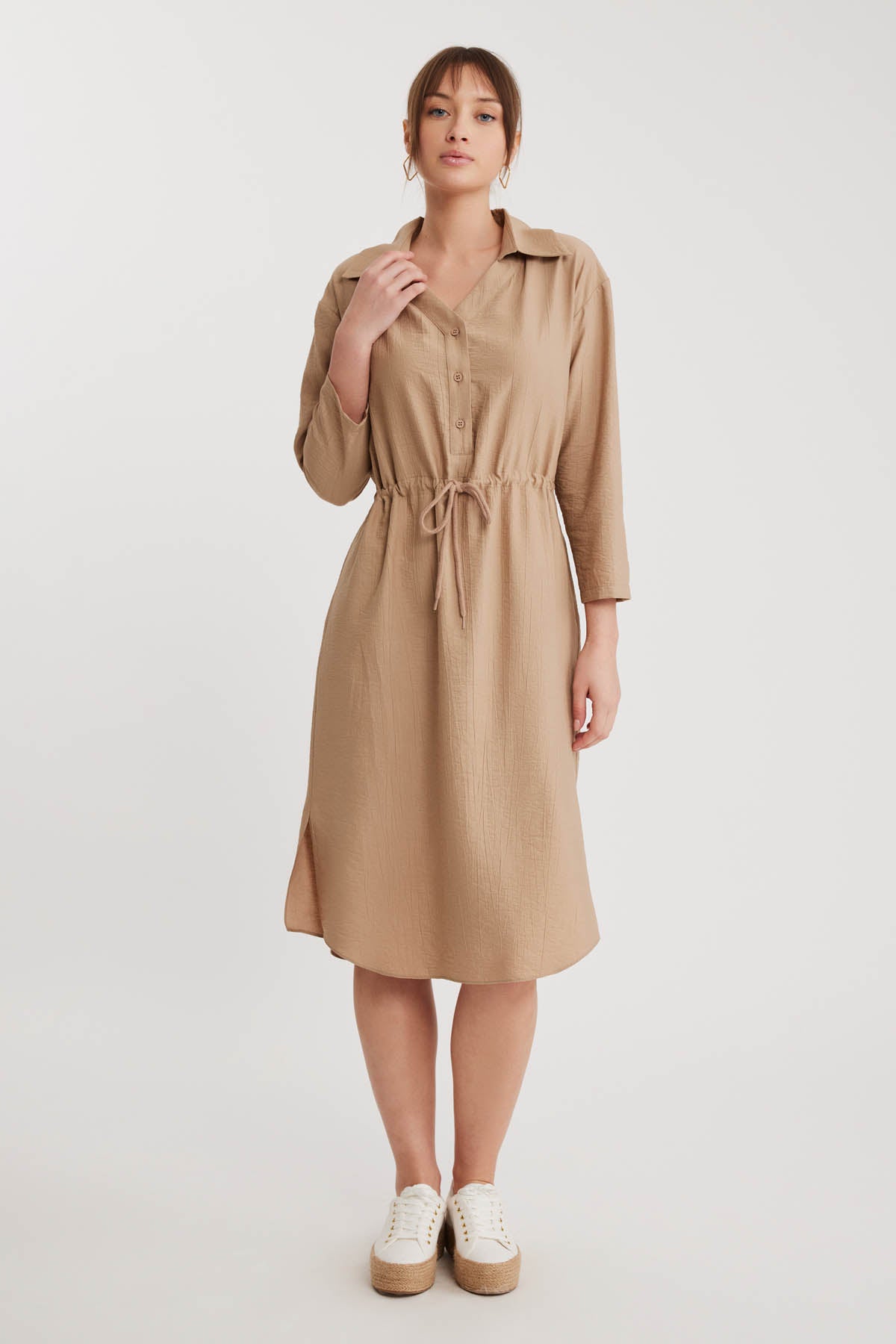 DRESS WITH BELT-BENT CRINKLE BUTTON