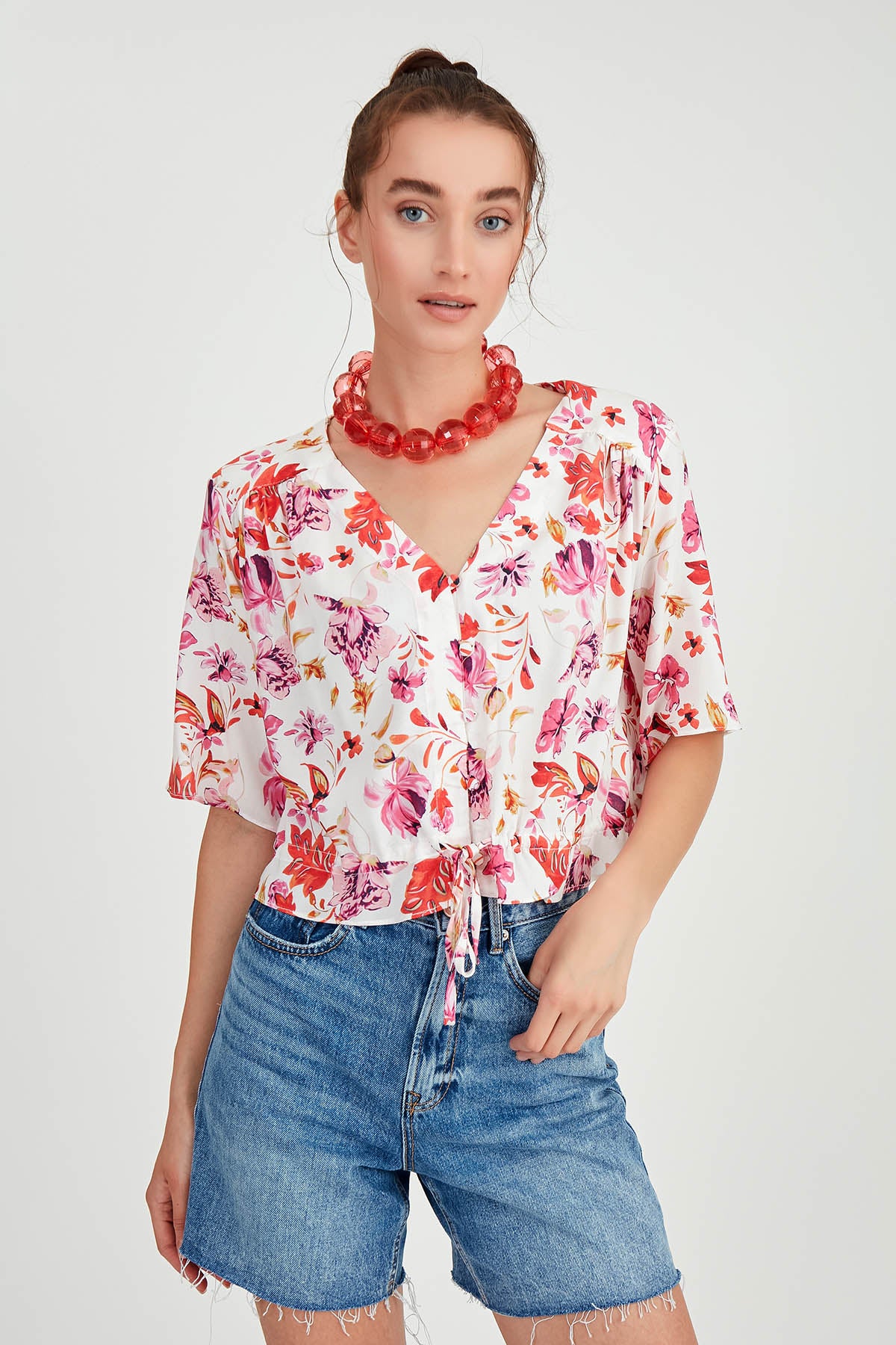 SALSA BLOUSE WITH FLOWER CLAD WITH WAIST BINDING
