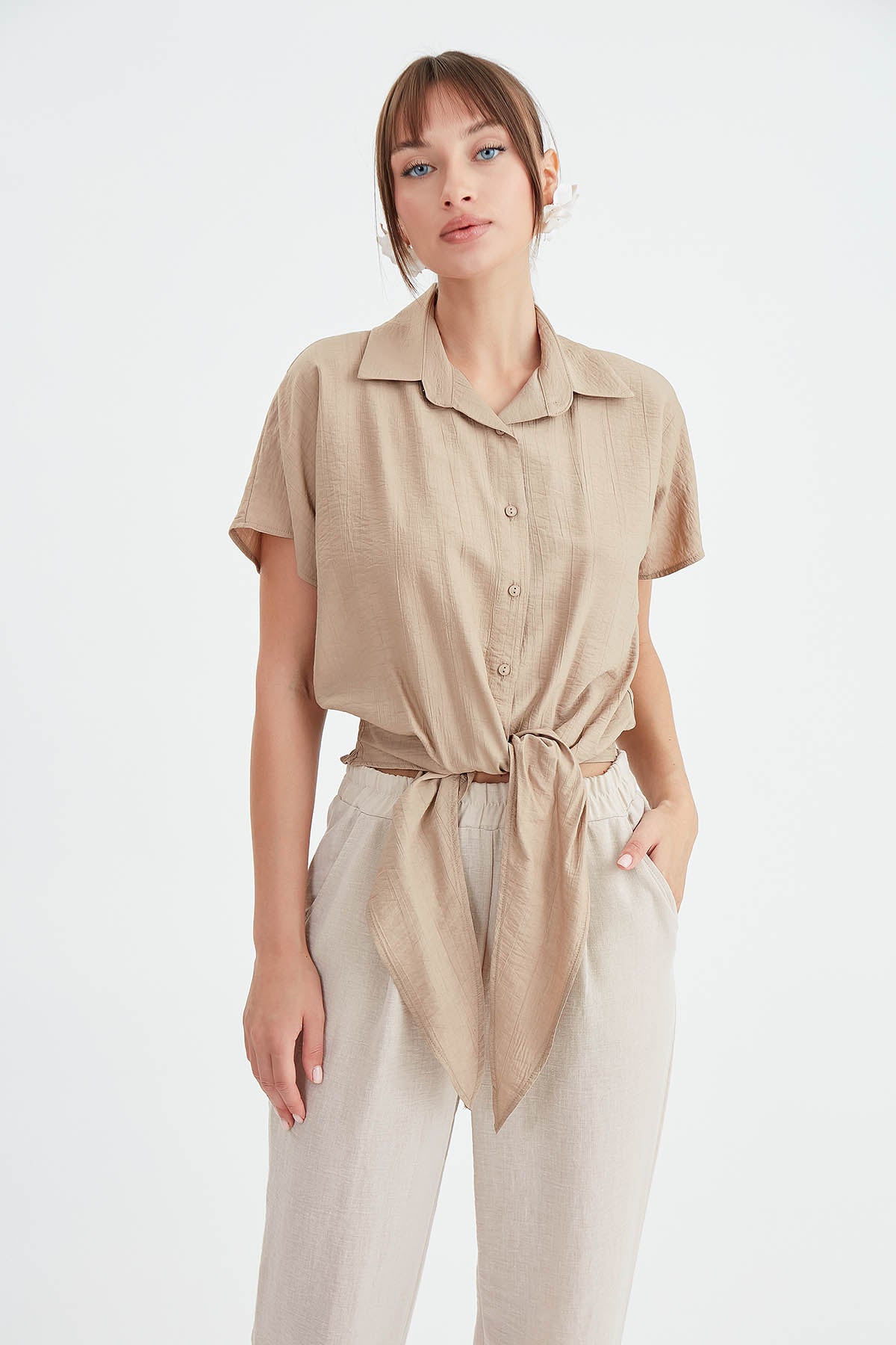 LOOSE SHIRT WITH TIES