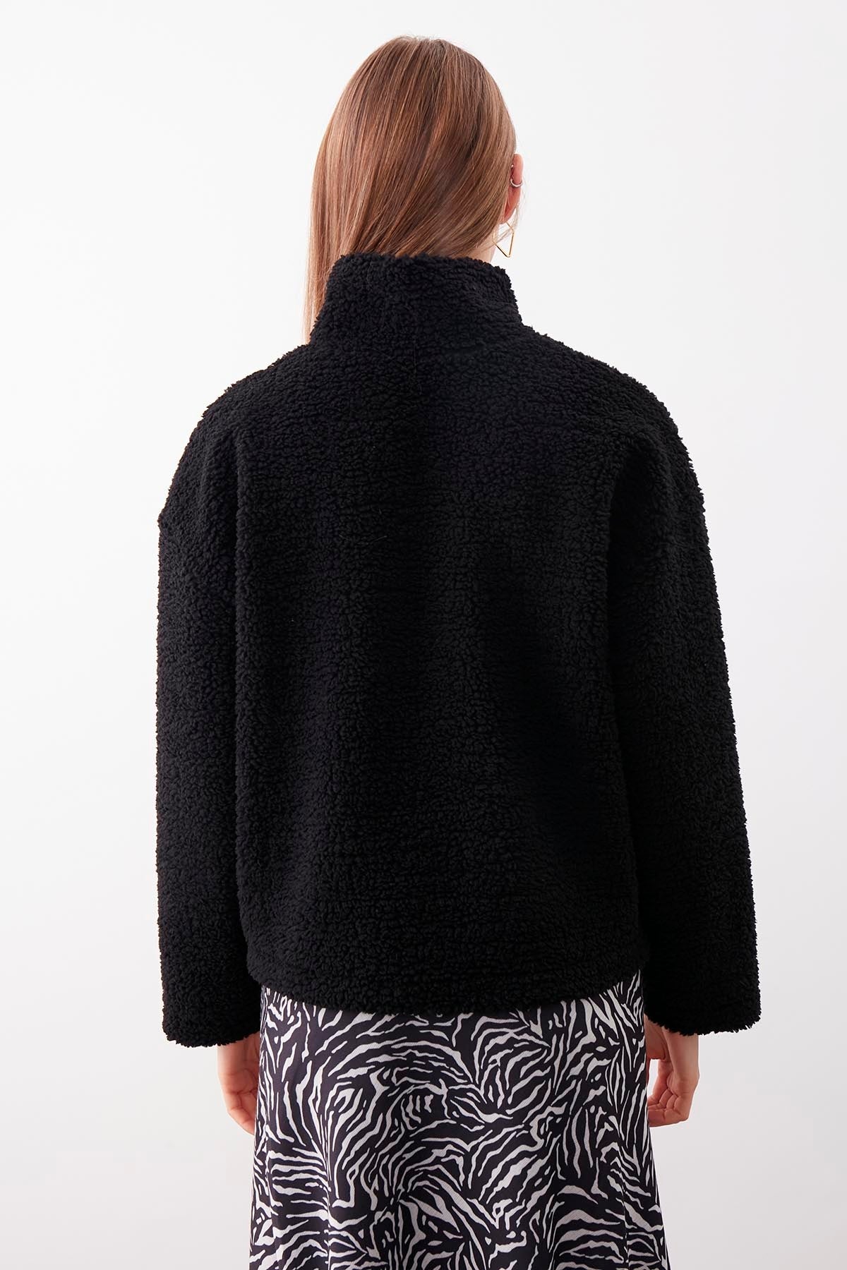 PELUSH SWEAT WITH RUCKLEBERRY