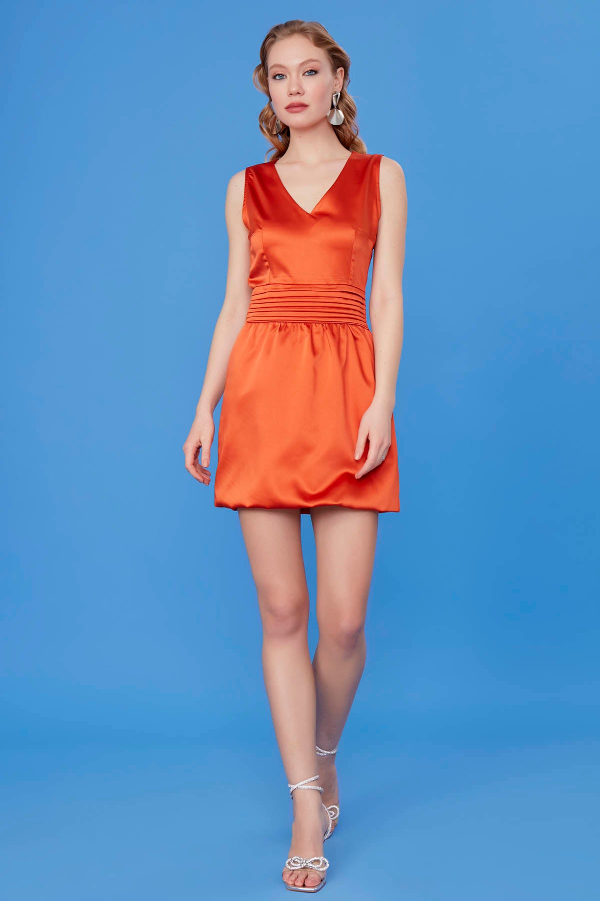 WAIST DETAILED V COLLAR DRESS