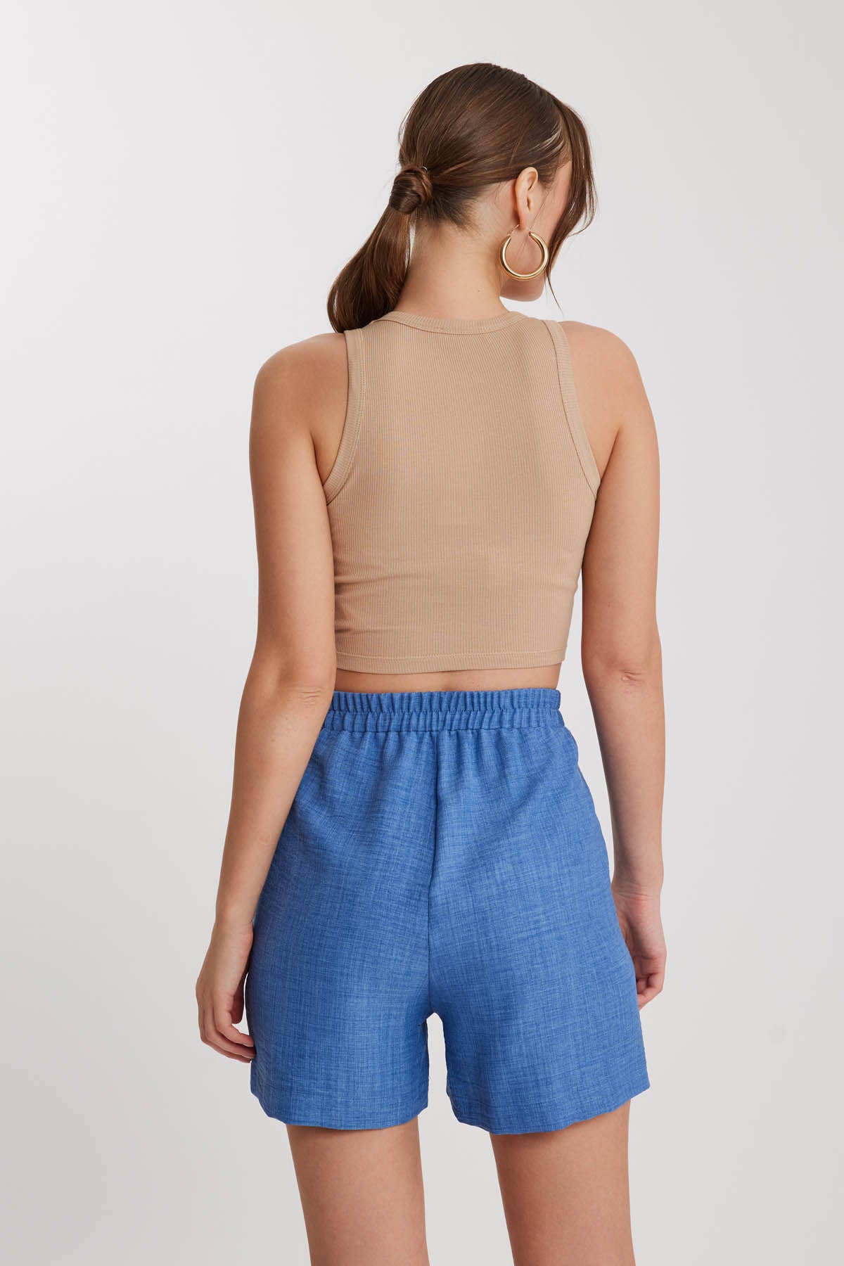 SHORTS WITH POCKET & ELASTANE WAIST