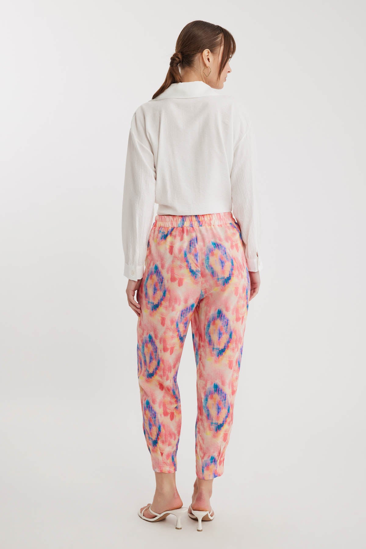 TROUSERS WITH ELASTANE PATTERNED PLEATED