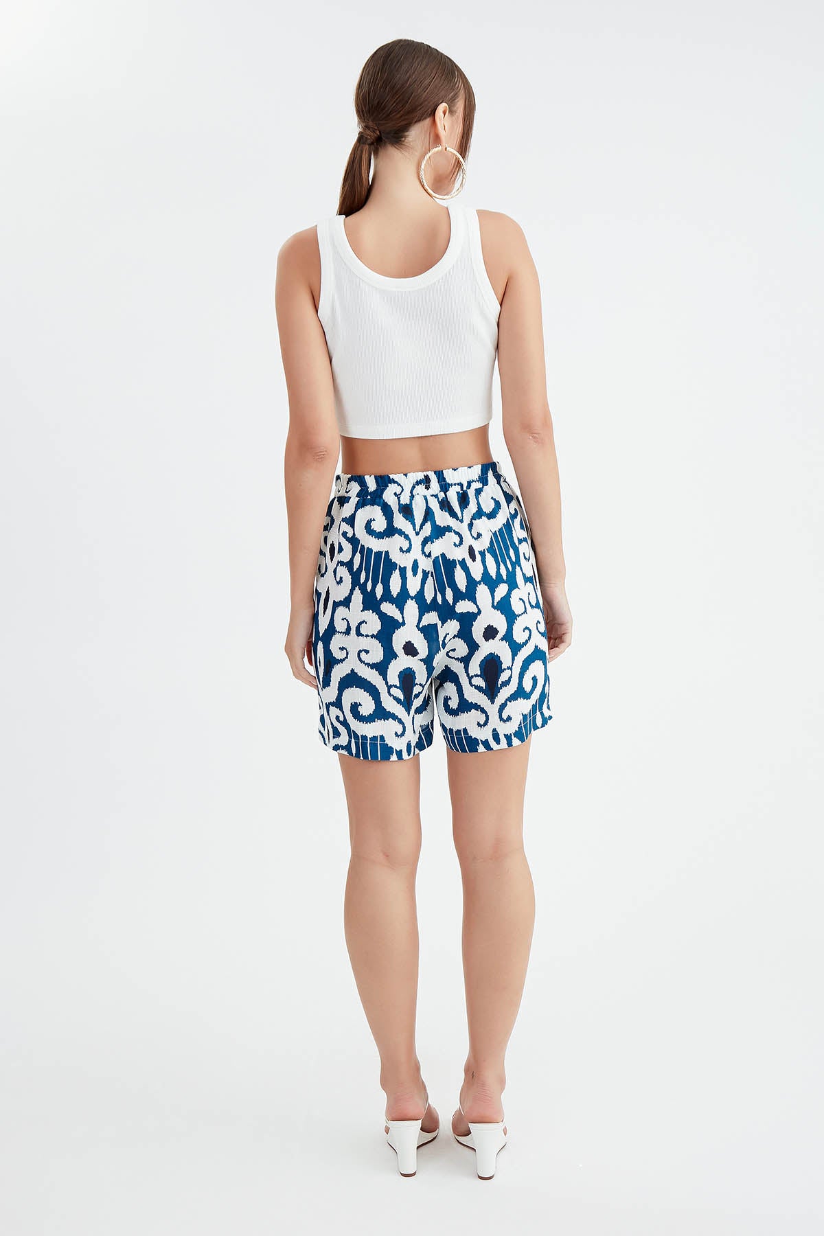 SHORTS WITH WAIST ELASTANE PATTERN