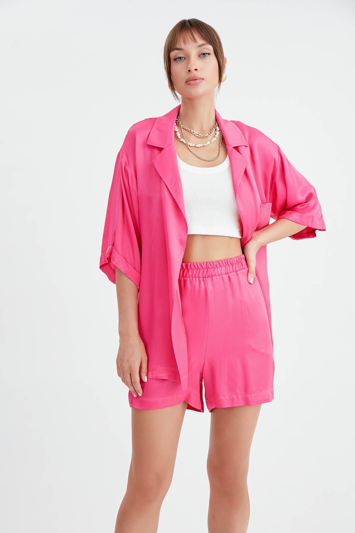 BRIGHT SATEN SHORTS WITH ELASTANE WAIST