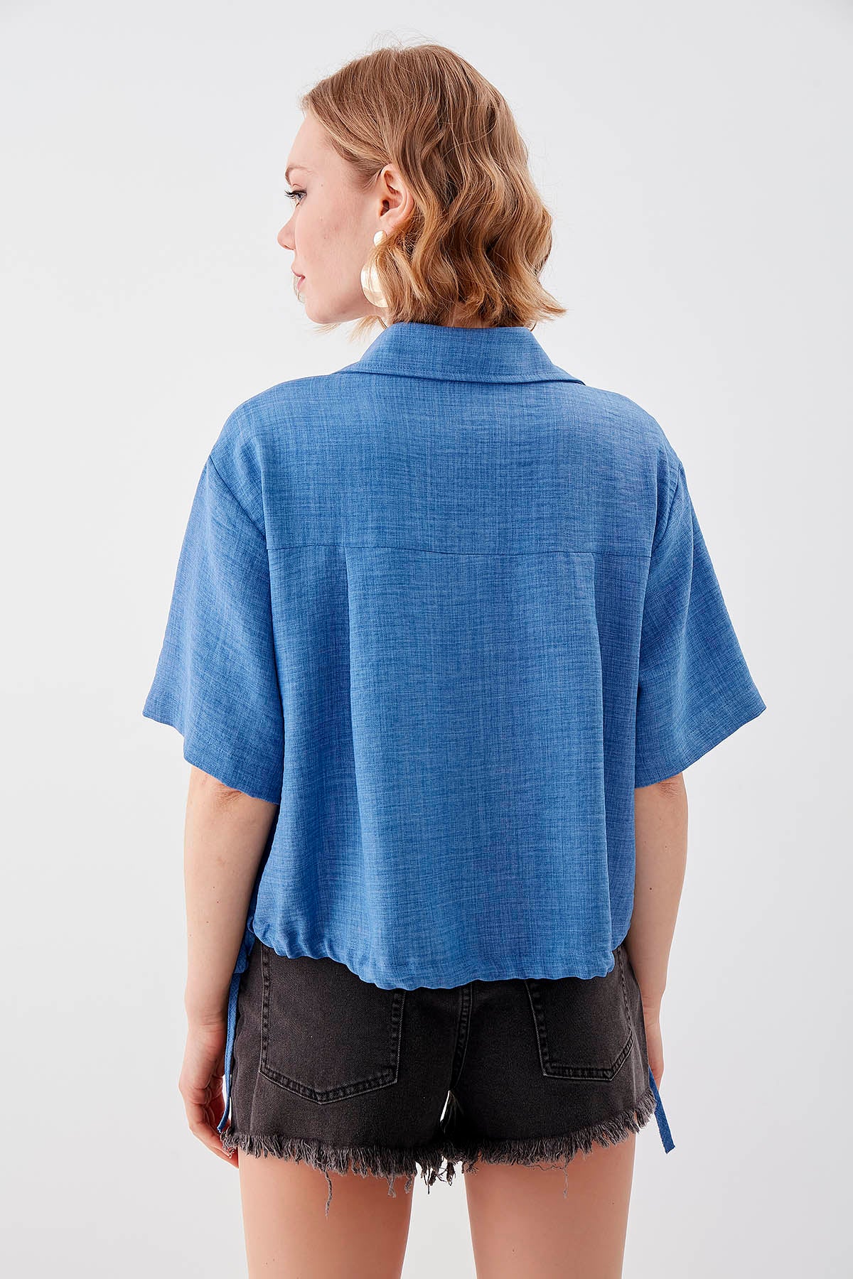 ONE-POCKET CROP SHIRT WITH ELASTANE WAIST