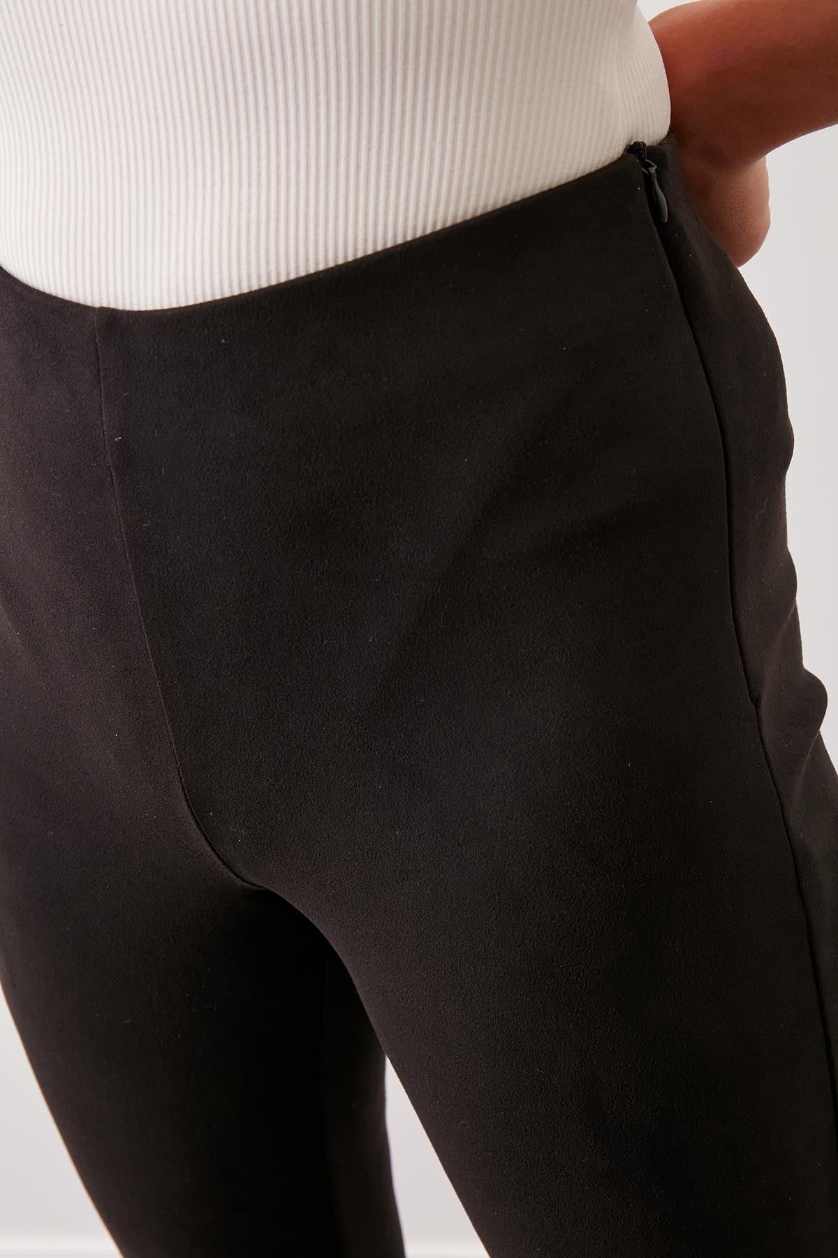 SUEDE TROUSERS WITH ELASTANE WAIST & ZIPPERS