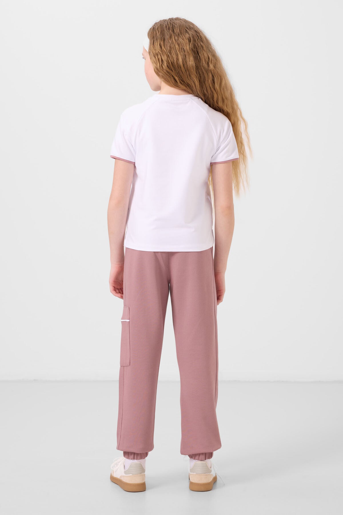 White-flower suit with o-collar printed rubber sleeve with cargo pocket Tracksuit set - 75173