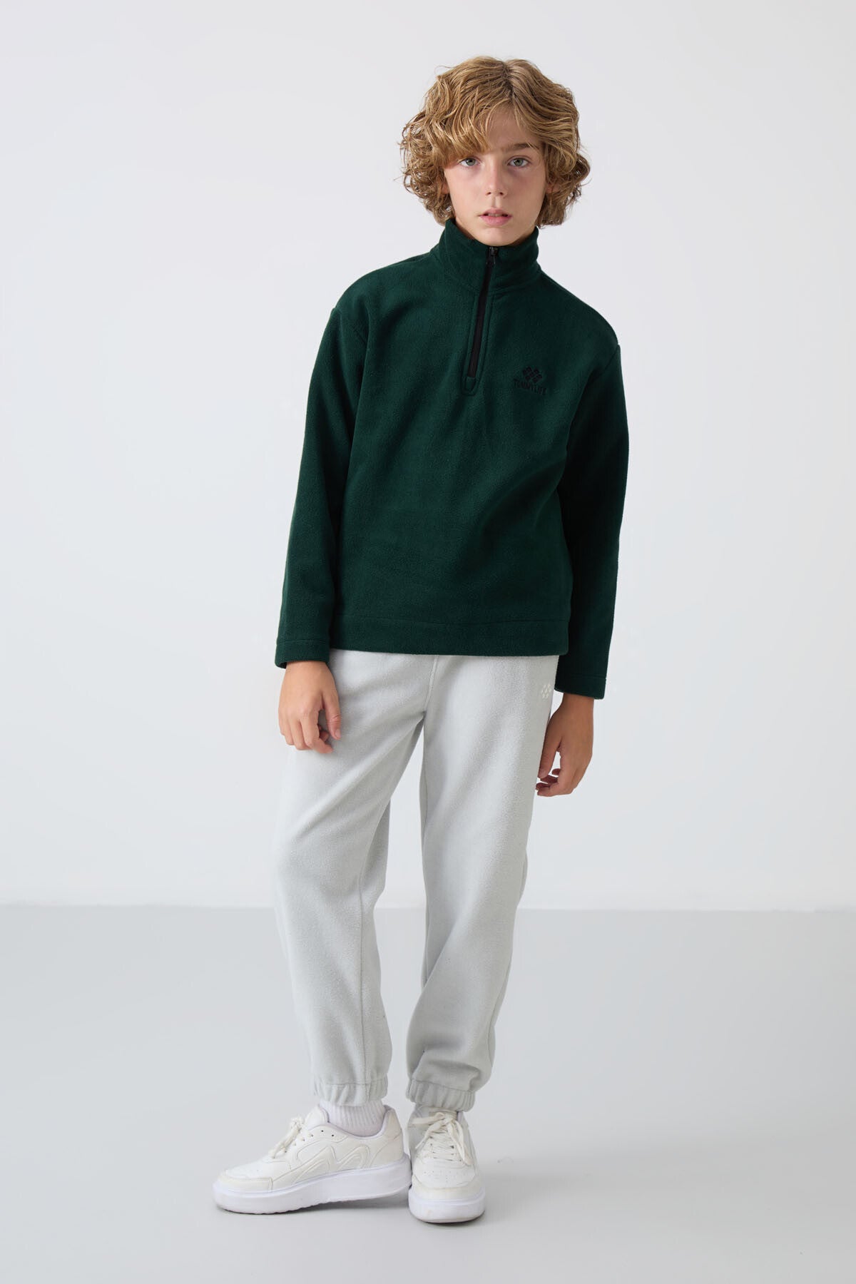 Pine Green Thick Soft Textured Standard Fit Embroidered Fleece Boys' Sweatshirt - 11221