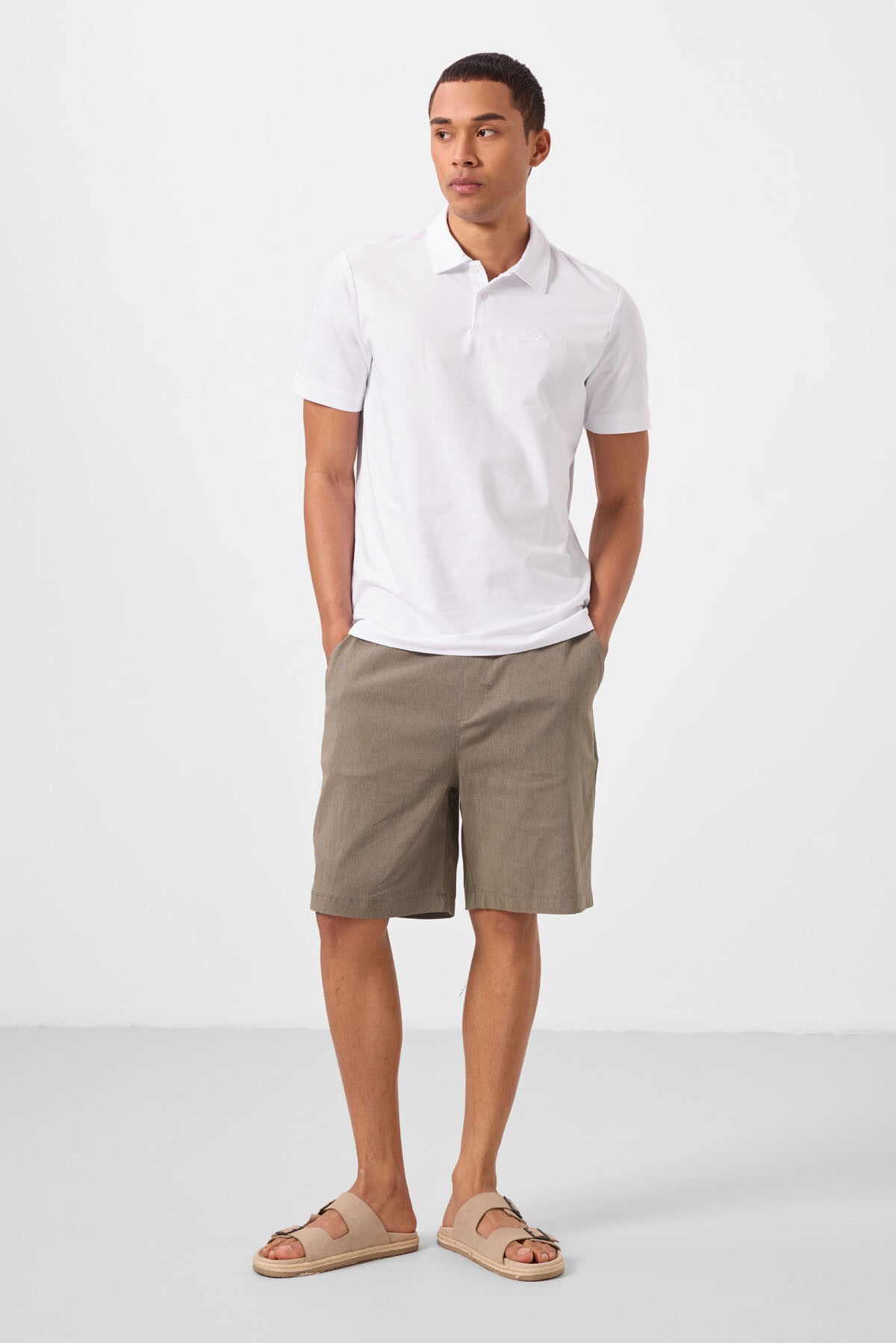 Camel Standard Fit Weaving Lightweight Flexible Chino Men's Shorts - 81291