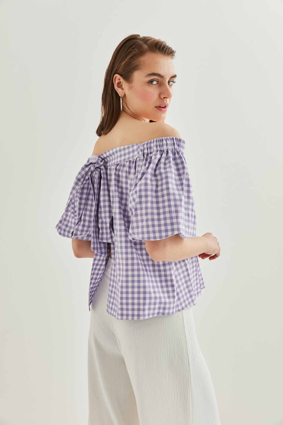 CARMEN COLLAR BACK-LACED BLOUSE
