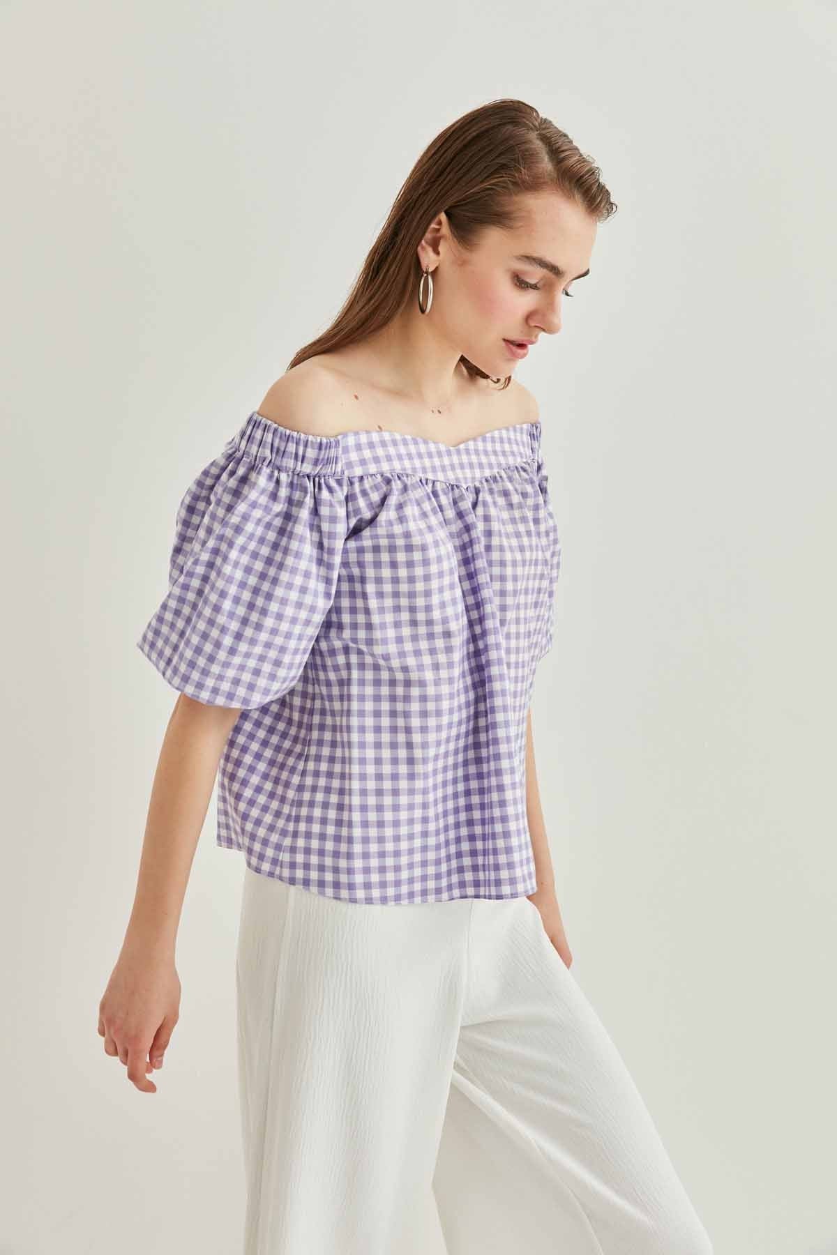 CARMEN COLLAR BACK-LACED BLOUSE
