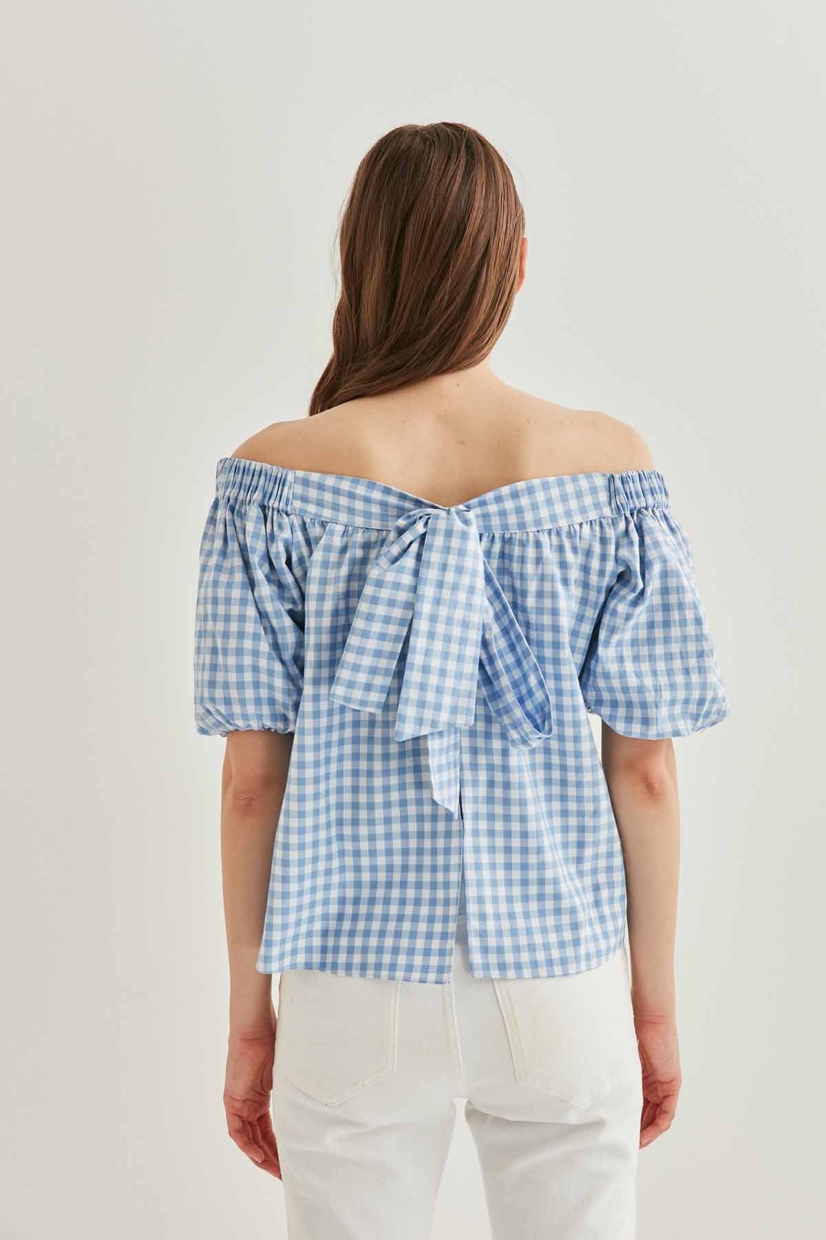 CARMEN COLLAR BACK-LACED BLOUSE