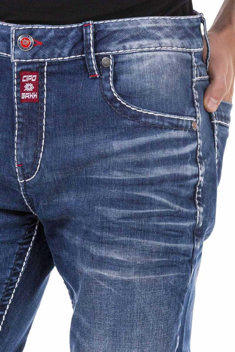 CD704